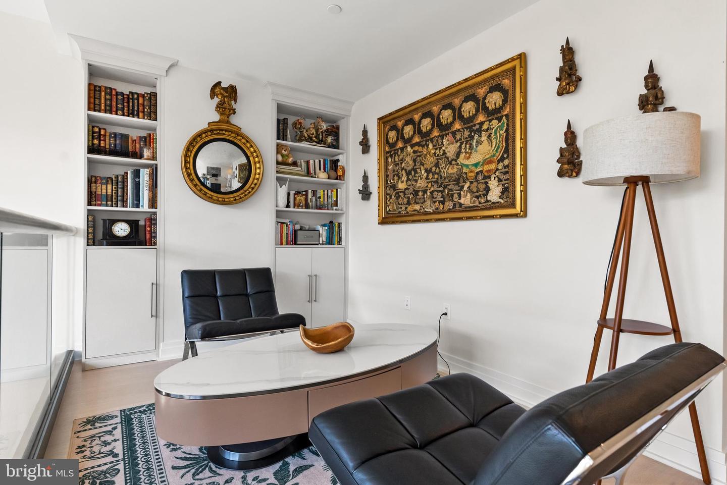 1201 N ROYAL ST #215, ALEXANDRIA, Virginia 22314, 2 Bedrooms Bedrooms, ,1 BathroomBathrooms,Residential,For sale,1201 N ROYAL ST #215,VAAX2053394 MLS # VAAX2053394