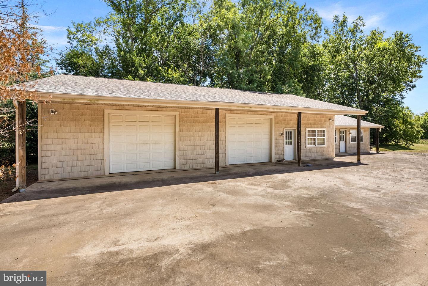 41419 SOUTHPAW PL, LEESBURG, Virginia 20175, 5 Bedrooms Bedrooms, ,5 BathroomsBathrooms,Residential,For sale,41419 SOUTHPAW PL,VALO2114362 MLS # VALO2114362