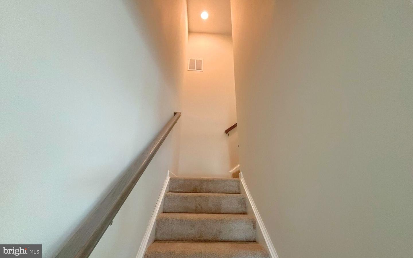 109 GLEDING WAY, STEPHENSON, Virginia 22656, 3 Bedrooms Bedrooms, ,2 BathroomsBathrooms,Residential,For sale,109 GLEDING WAY,VAFV2039144 MLS # VAFV2039144