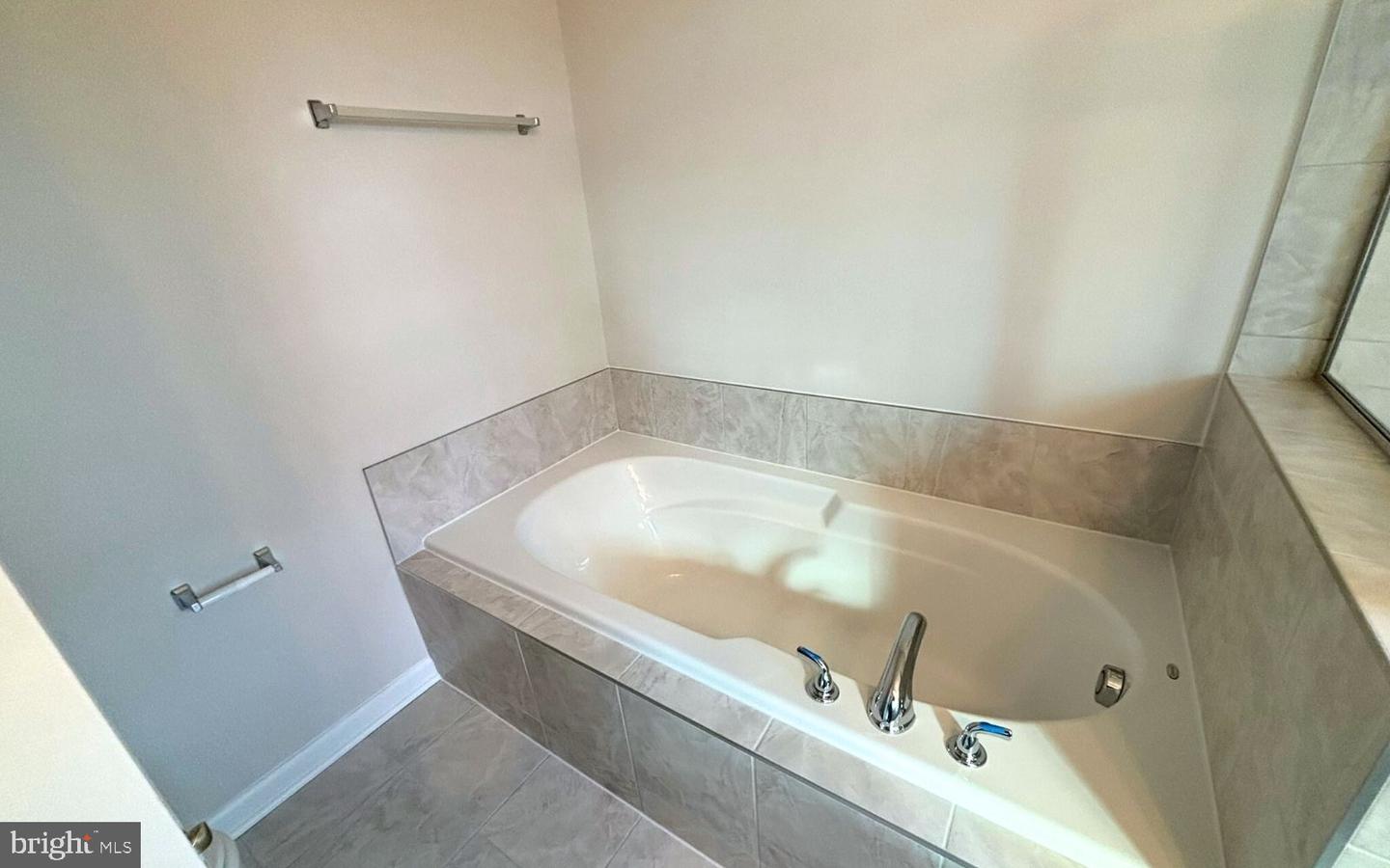 109 GLEDING WAY, STEPHENSON, Virginia 22656, 3 Bedrooms Bedrooms, ,2 BathroomsBathrooms,Residential,For sale,109 GLEDING WAY,VAFV2039144 MLS # VAFV2039144