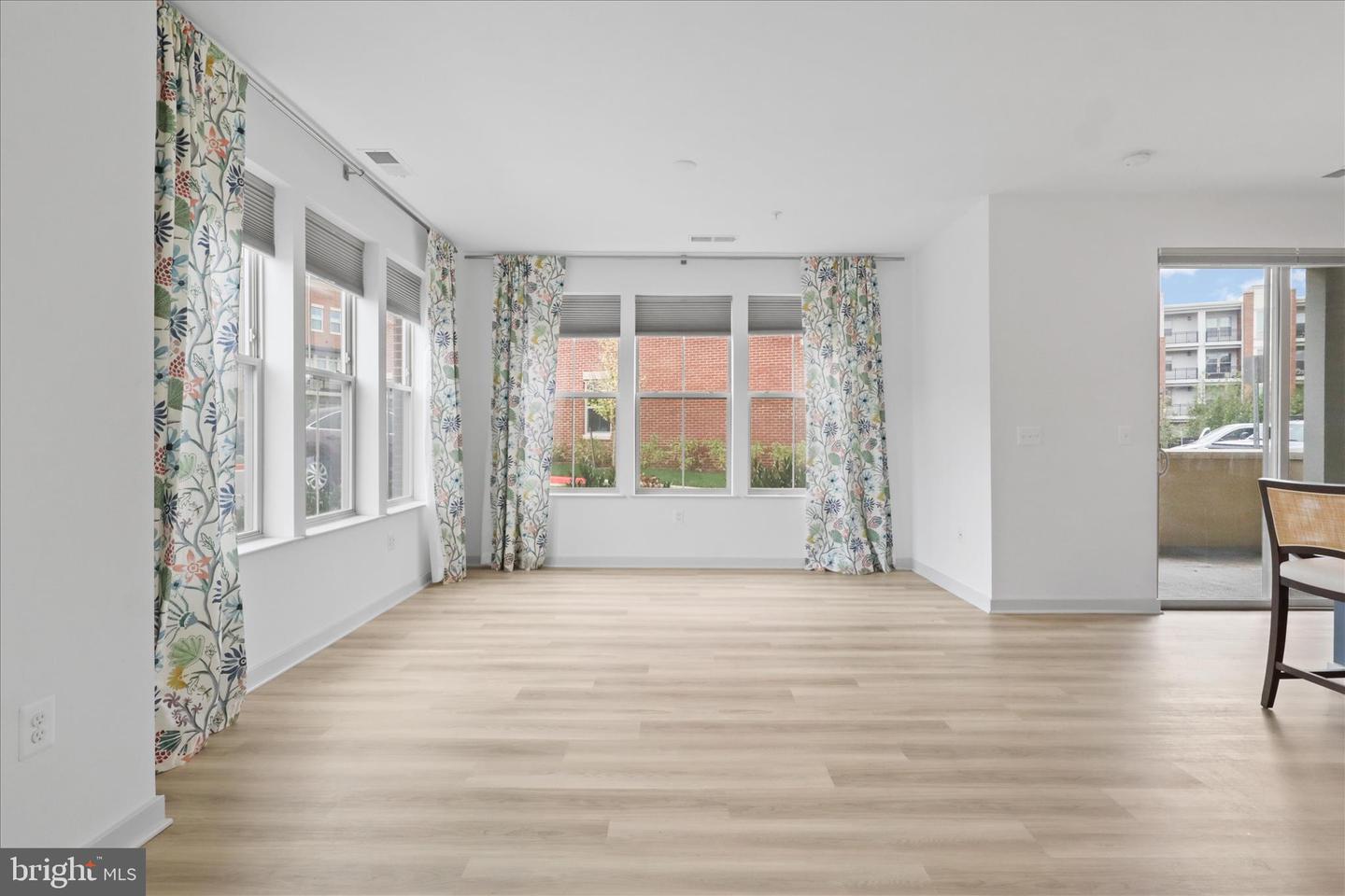 10755 FAIRGROUNDS DR #101, FAIRFAX, Virginia 22030, 2 Bedrooms Bedrooms, ,2 BathroomsBathrooms,Residential,For sale,10755 FAIRGROUNDS DR #101,VAFC2007688 MLS # VAFC2007688