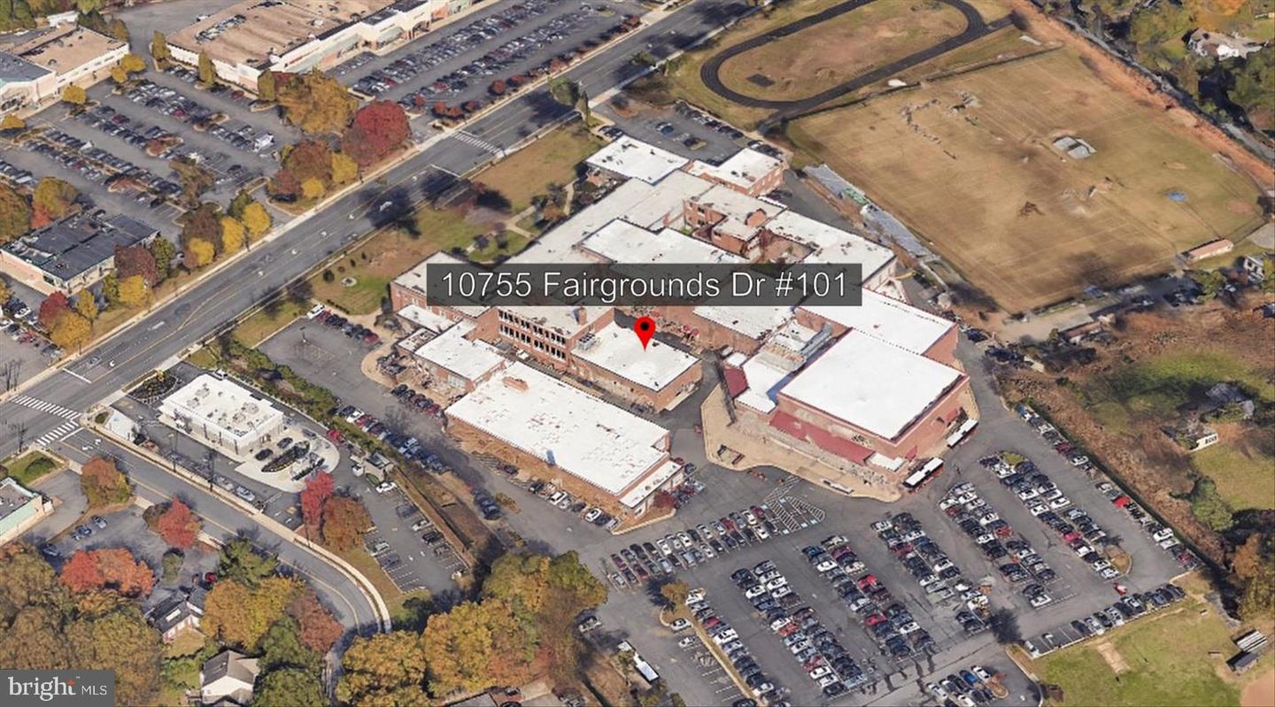 10755 FAIRGROUNDS DR #101, FAIRFAX, Virginia 22030, 2 Bedrooms Bedrooms, ,2 BathroomsBathrooms,Residential,For sale,10755 FAIRGROUNDS DR #101,VAFC2007688 MLS # VAFC2007688