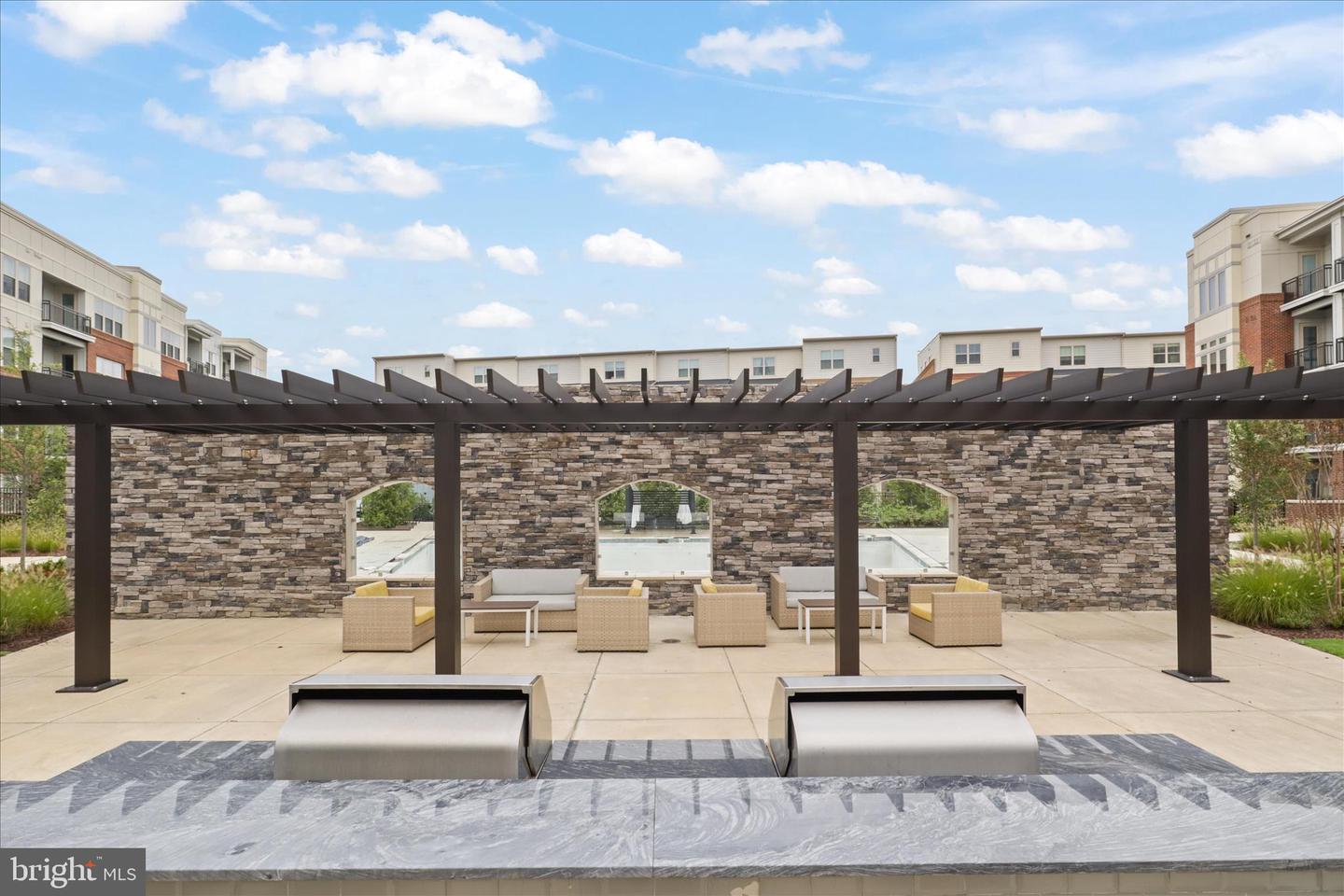 10755 FAIRGROUNDS DR #101, FAIRFAX, Virginia 22030, 2 Bedrooms Bedrooms, ,2 BathroomsBathrooms,Residential,For sale,10755 FAIRGROUNDS DR #101,VAFC2007688 MLS # VAFC2007688