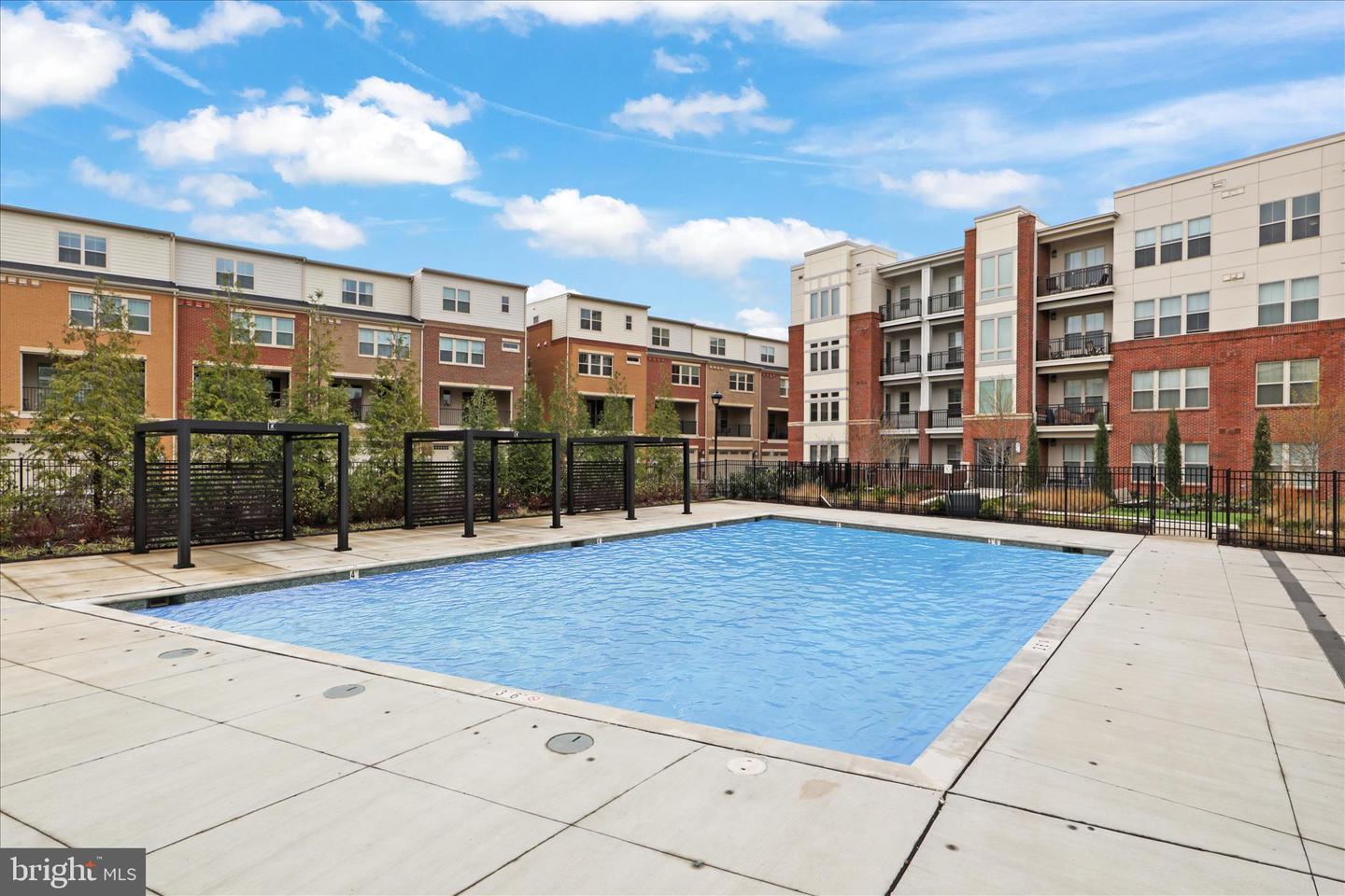 10755 FAIRGROUNDS DR #101, FAIRFAX, Virginia 22030, 2 Bedrooms Bedrooms, ,2 BathroomsBathrooms,Residential,For sale,10755 FAIRGROUNDS DR #101,VAFC2007688 MLS # VAFC2007688