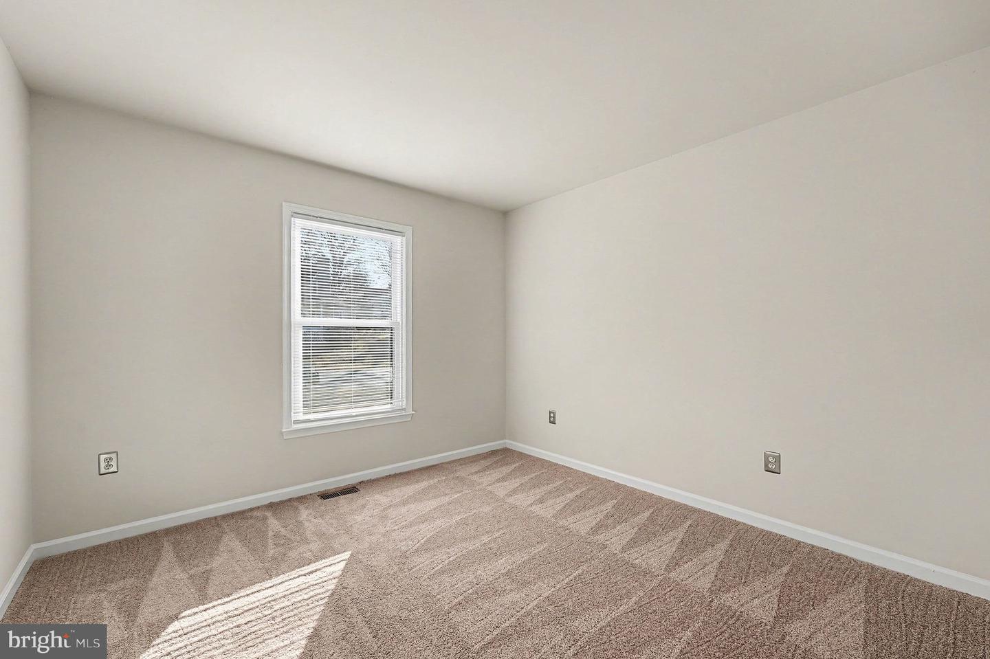 10704 EDEN BROOK DR, SPOTSYLVANIA, Virginia 22553, 3 Bedrooms Bedrooms, ,2 BathroomsBathrooms,Residential,For sale,10704 EDEN BROOK DR,VASP2038780 MLS # VASP2038780 10704 EDEN BROOK DR, SPOTSYLVANIA, Virginia 22553, 3 Bedrooms Bedrooms, ,2 BathroomsBathrooms,Residential,For sale,10704 EDEN BROOK DR,VASP2038780 MLS # VASP2038780