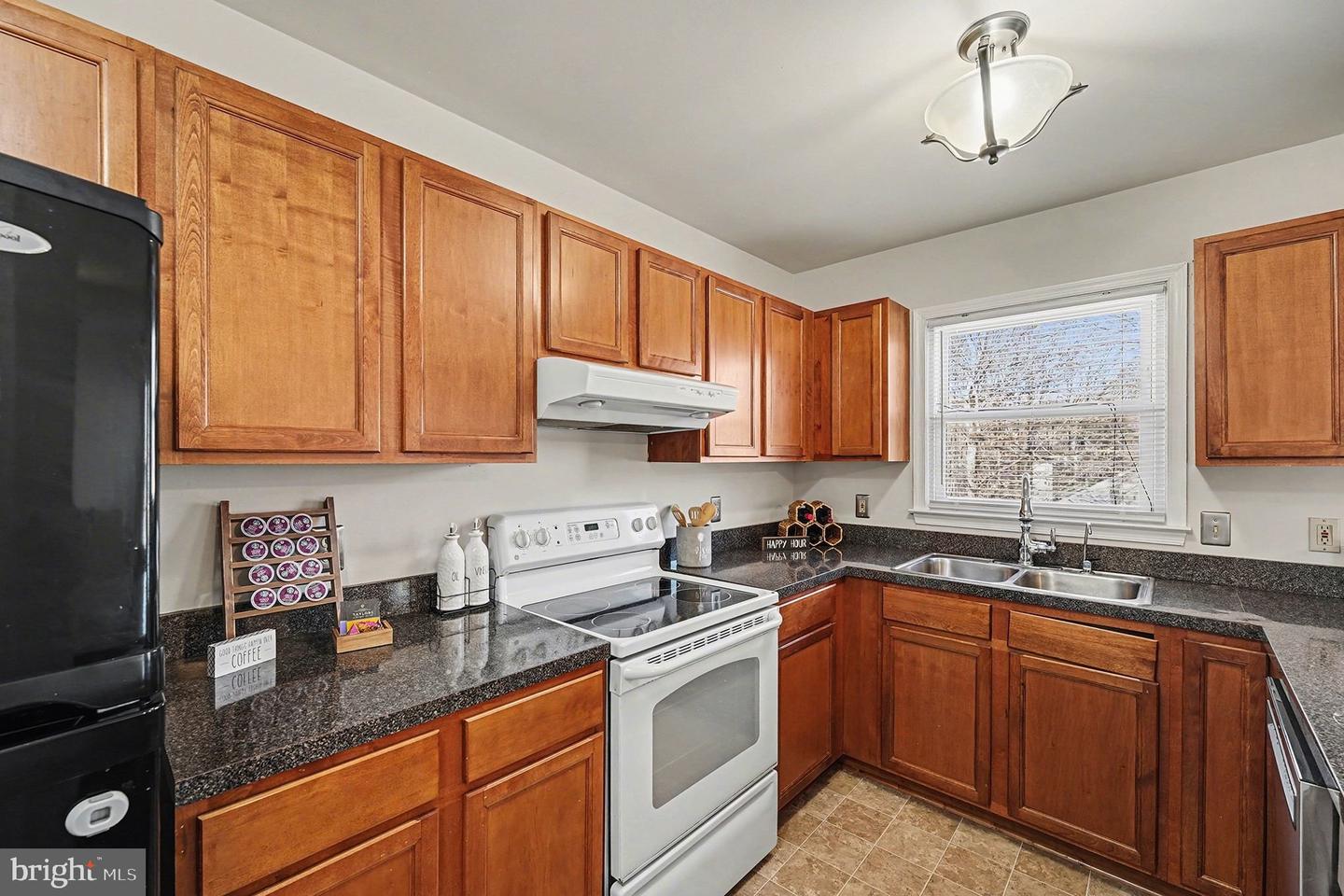 10704 EDEN BROOK DR, SPOTSYLVANIA, Virginia 22553, 3 Bedrooms Bedrooms, ,2 BathroomsBathrooms,Residential,For sale,10704 EDEN BROOK DR,VASP2038780 MLS # VASP2038780 10704 EDEN BROOK DR, SPOTSYLVANIA, Virginia 22553, 3 Bedrooms Bedrooms, ,2 BathroomsBathrooms,Residential,For sale,10704 EDEN BROOK DR,VASP2038780 MLS # VASP2038780