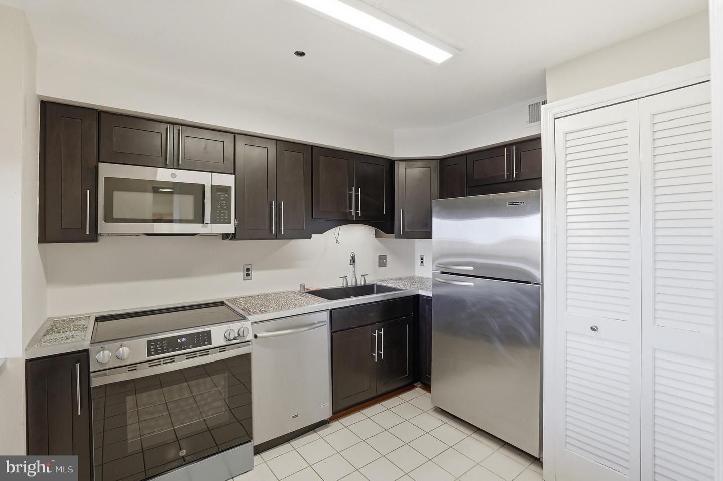 1301 N COURTHOUSE RD N #1804, ARLINGTON, Virginia 22201, 1 Bedroom Bedrooms, ,1 BathroomBathrooms,Residential,For sale,1301 N COURTHOUSE RD N #1804,VAAR2067974 MLS # VAAR2067974