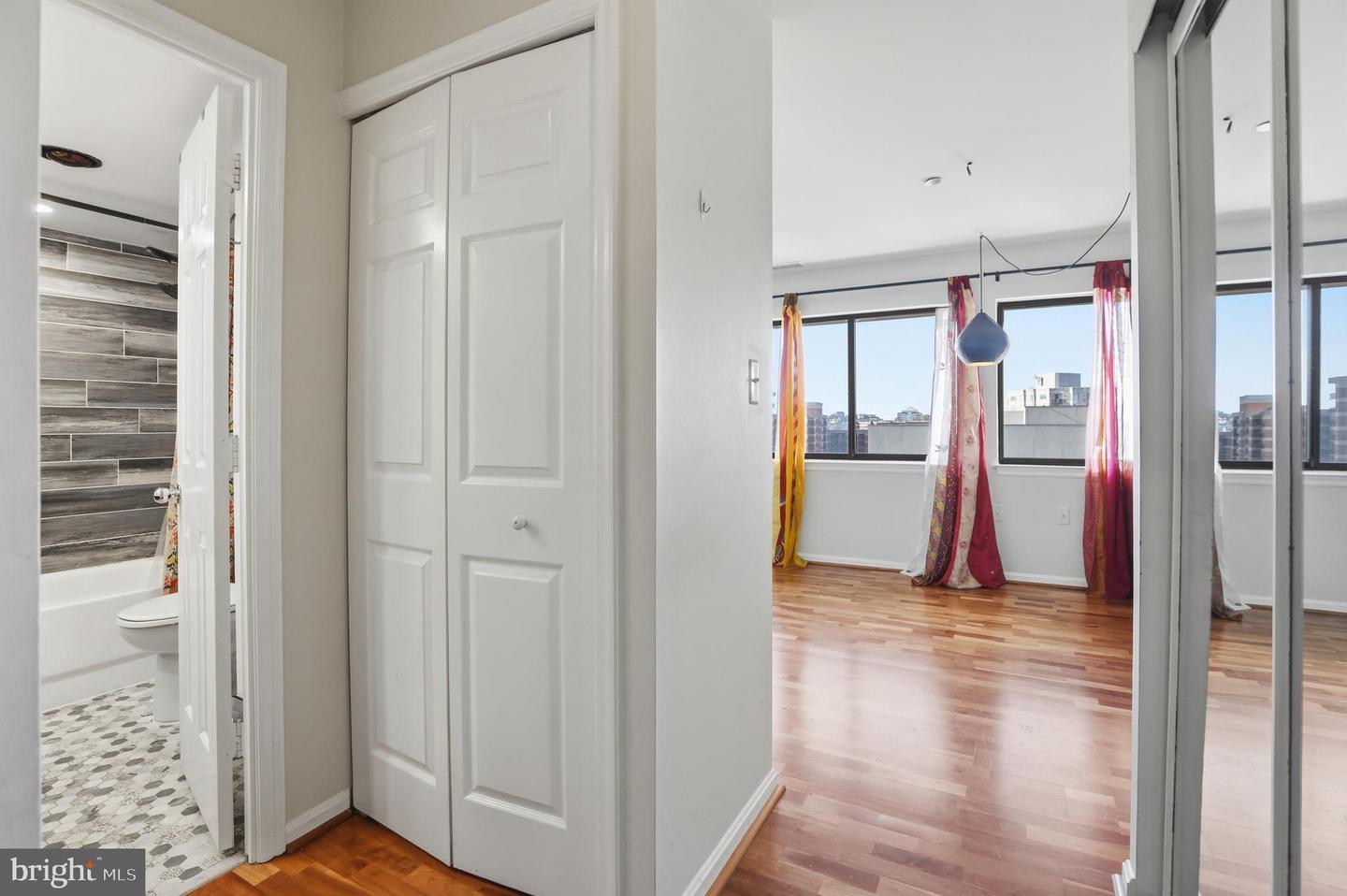 1301 N COURTHOUSE RD N #1804, ARLINGTON, Virginia 22201, 1 Bedroom Bedrooms, ,1 BathroomBathrooms,Residential,For sale,1301 N COURTHOUSE RD N #1804,VAAR2067974 MLS # VAAR2067974