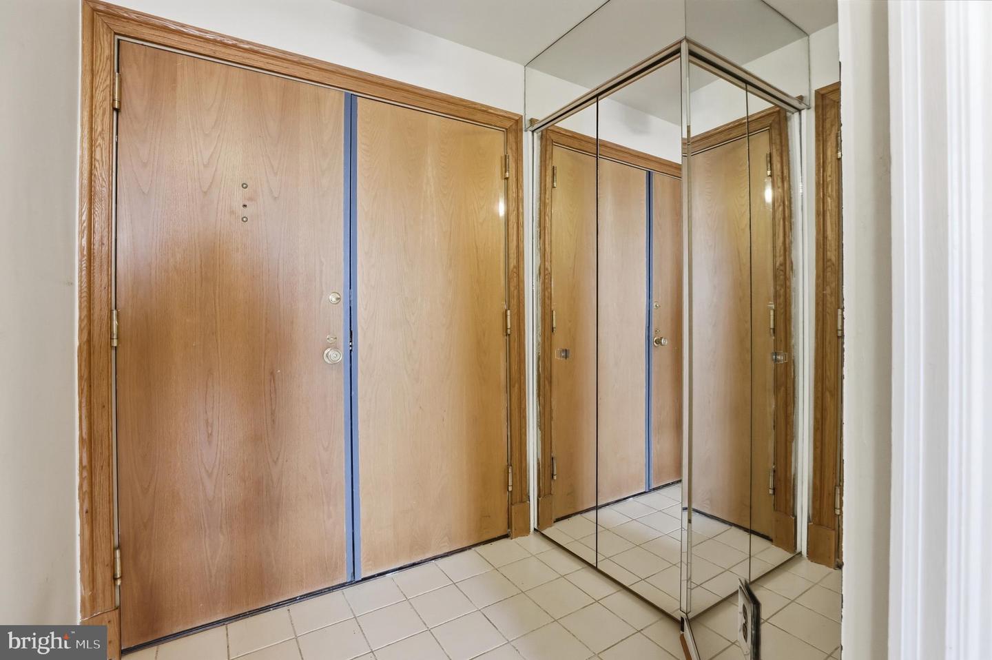 1301 N COURTHOUSE RD N #1804, ARLINGTON, Virginia 22201, 1 Bedroom Bedrooms, ,1 BathroomBathrooms,Residential,For sale,1301 N COURTHOUSE RD N #1804,VAAR2067974 MLS # VAAR2067974