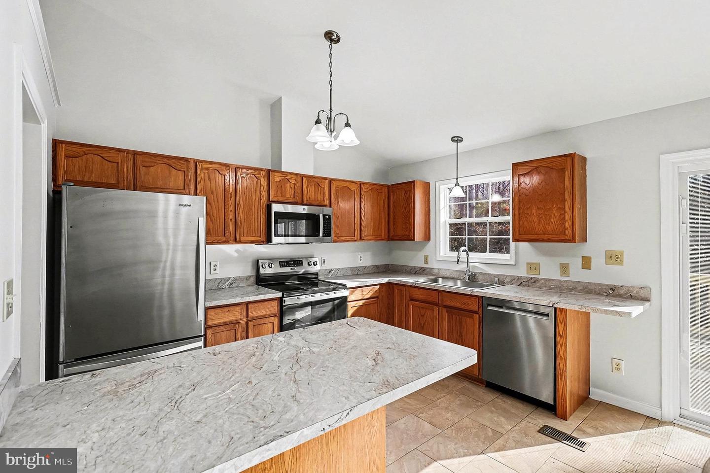 7200 CLOVERHILL RD, SPOTSYLVANIA, Virginia 22551, 4 Bedrooms Bedrooms, ,2 BathroomsBathrooms,Residential,For sale,7200 CLOVERHILL RD,VASP2038784 MLS # VASP2038784 7200 CLOVERHILL RD, SPOTSYLVANIA, Virginia 22551, 4 Bedrooms Bedrooms, ,2 BathroomsBathrooms,Residential,For sale,7200 CLOVERHILL RD,VASP2038784 MLS # VASP2038784