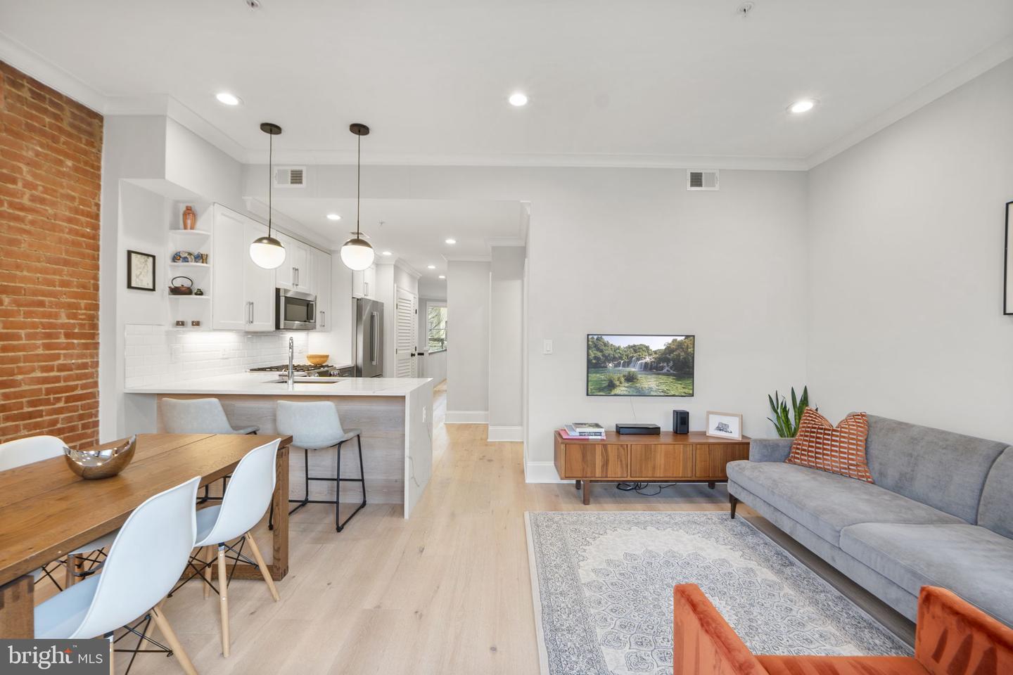 2150 FLORIDA AVE NW #PH4, WASHINGTON, District Of Columbia 20008, 2 Bedrooms Bedrooms, ,2 BathroomsBathrooms,Residential,For sale,2150 FLORIDA AVE NW #PH4,DCDC2242608 MLS # DCDC2242608