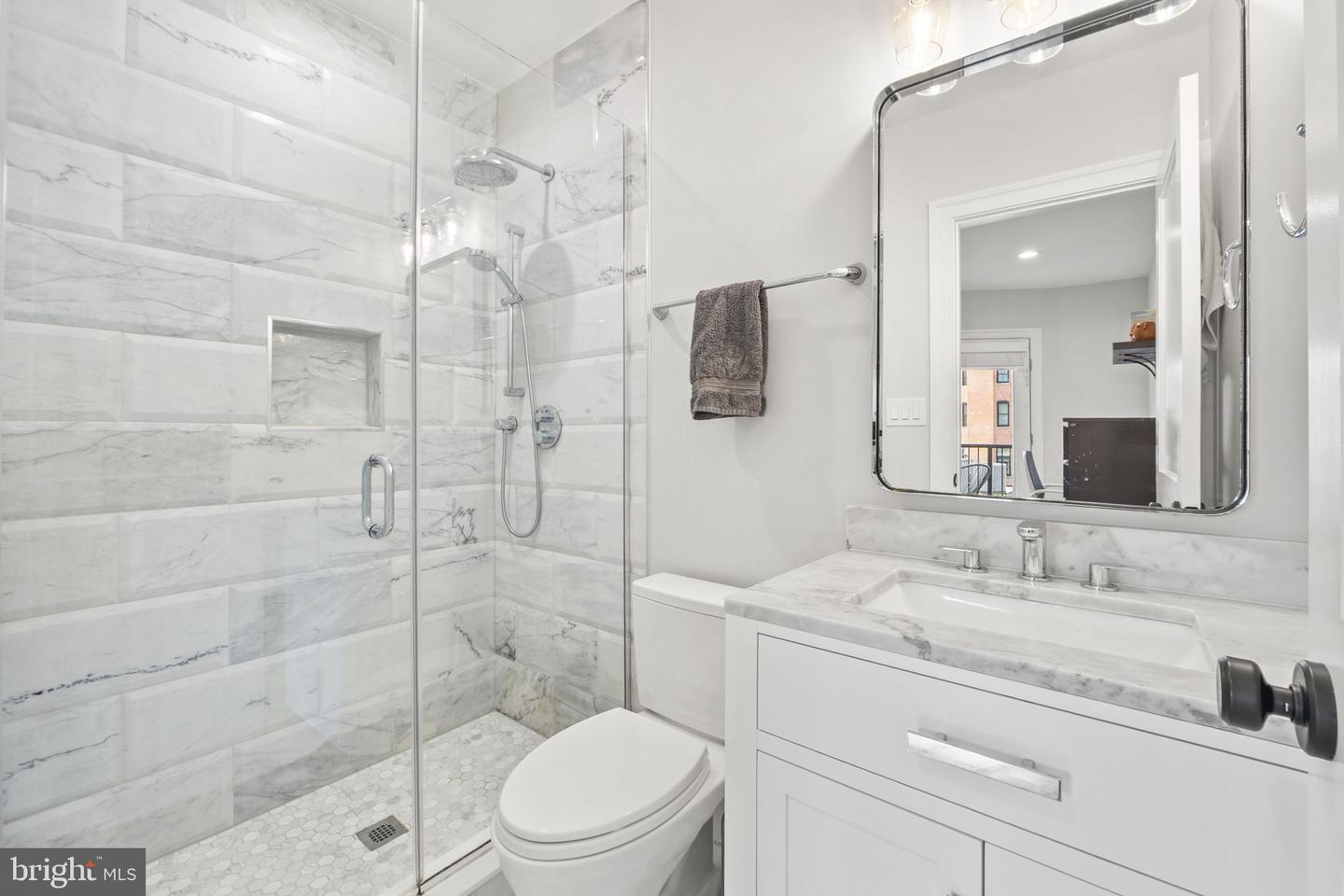 2150 FLORIDA AVE NW #PH4, WASHINGTON, District Of Columbia 20008, 2 Bedrooms Bedrooms, ,2 BathroomsBathrooms,Residential,For sale,2150 FLORIDA AVE NW #PH4,DCDC2242608 MLS # DCDC2242608