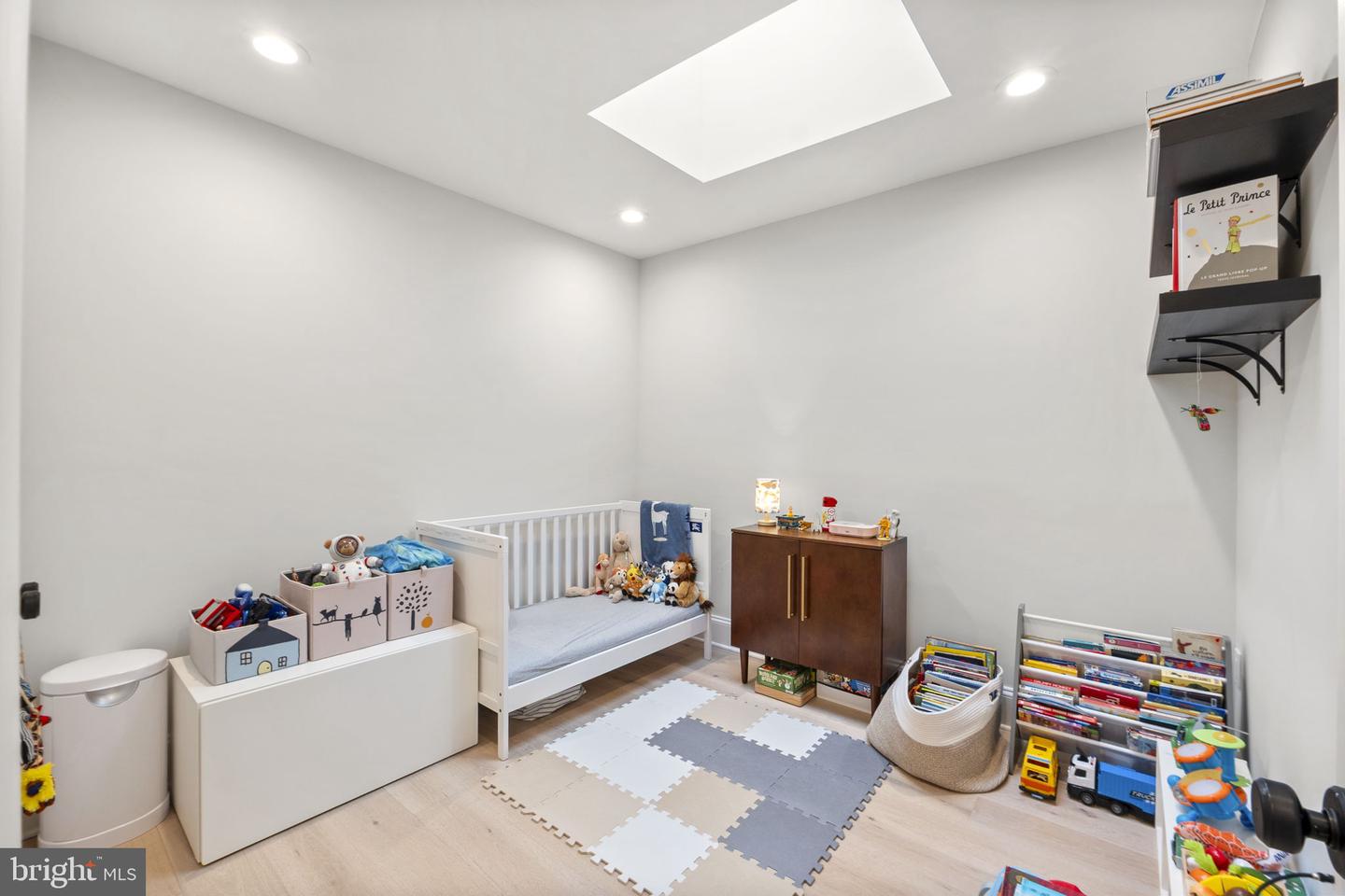 2150 FLORIDA AVE NW #PH4, WASHINGTON, District Of Columbia 20008, 2 Bedrooms Bedrooms, ,2 BathroomsBathrooms,Residential,For sale,2150 FLORIDA AVE NW #PH4,DCDC2242608 MLS # DCDC2242608