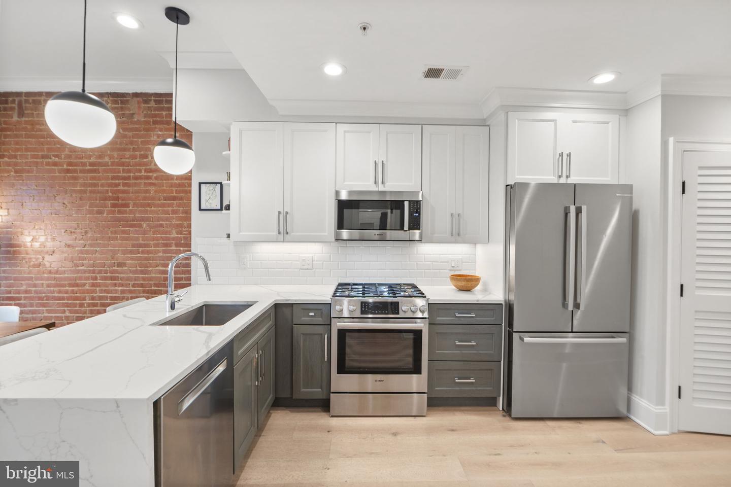 2150 FLORIDA AVE NW #PH4, WASHINGTON, District Of Columbia 20008, 2 Bedrooms Bedrooms, ,2 BathroomsBathrooms,Residential,For sale,2150 FLORIDA AVE NW #PH4,DCDC2242608 MLS # DCDC2242608