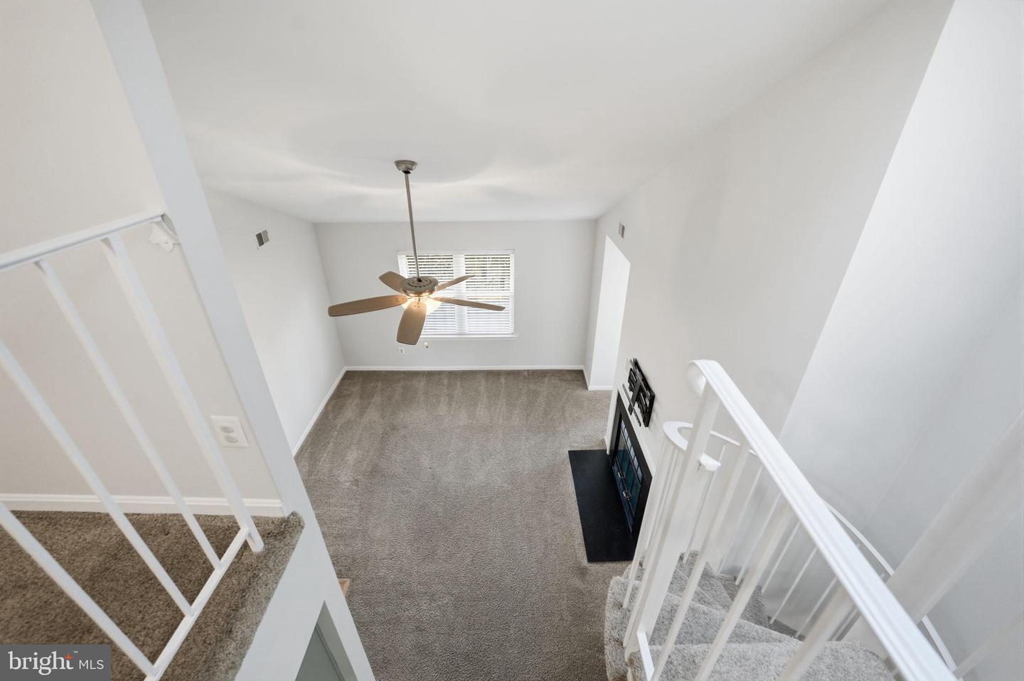 6086 ESSEX HOUSE SQ #B, ALEXANDRIA, Virginia 22310, 2 Bedrooms Bedrooms, ,1 BathroomBathrooms,Residential,For sale,6086 ESSEX HOUSE SQ #B,VAFX2286942 MLS # VAFX2286942