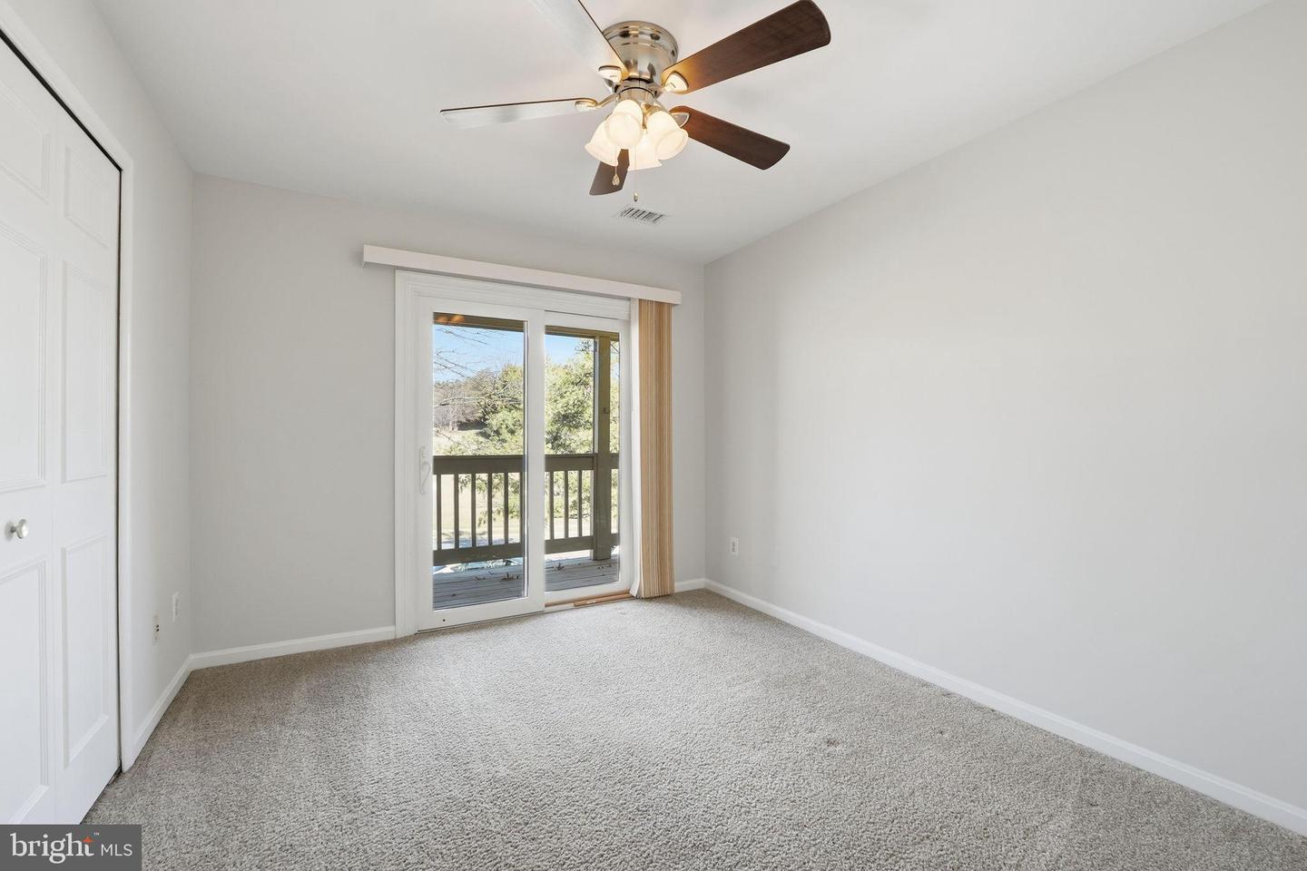 6086 ESSEX HOUSE SQ #B, ALEXANDRIA, Virginia 22310, 2 Bedrooms Bedrooms, ,1 BathroomBathrooms,Residential,For sale,6086 ESSEX HOUSE SQ #B,VAFX2286942 MLS # VAFX2286942