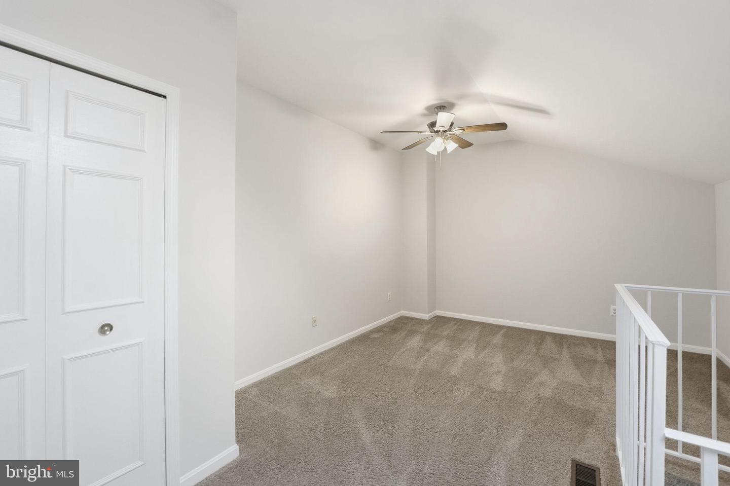 6086 ESSEX HOUSE SQ #B, ALEXANDRIA, Virginia 22310, 2 Bedrooms Bedrooms, ,1 BathroomBathrooms,Residential,For sale,6086 ESSEX HOUSE SQ #B,VAFX2286942 MLS # VAFX2286942