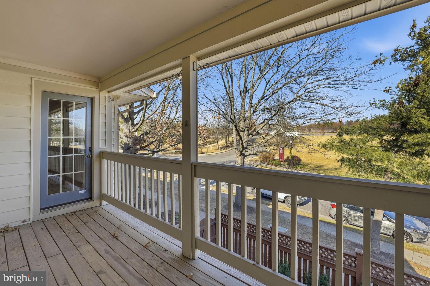 6086 ESSEX HOUSE SQ #B, ALEXANDRIA, Virginia 22310, 2 Bedrooms Bedrooms, ,1 BathroomBathrooms,Residential,For sale,6086 ESSEX HOUSE SQ #B,VAFX2286942 MLS # VAFX2286942