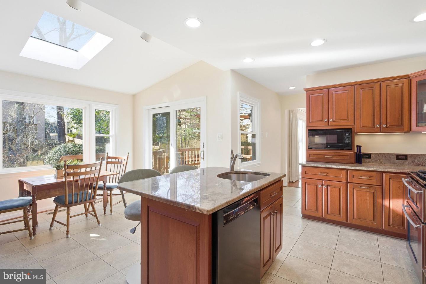 8623 PAPPAS WAY, ANNANDALE, Virginia 22003, 4 Bedrooms Bedrooms, ,2 BathroomsBathrooms,Residential,For sale,8623 PAPPAS WAY,VAFX2269806 MLS # VAFX2269806