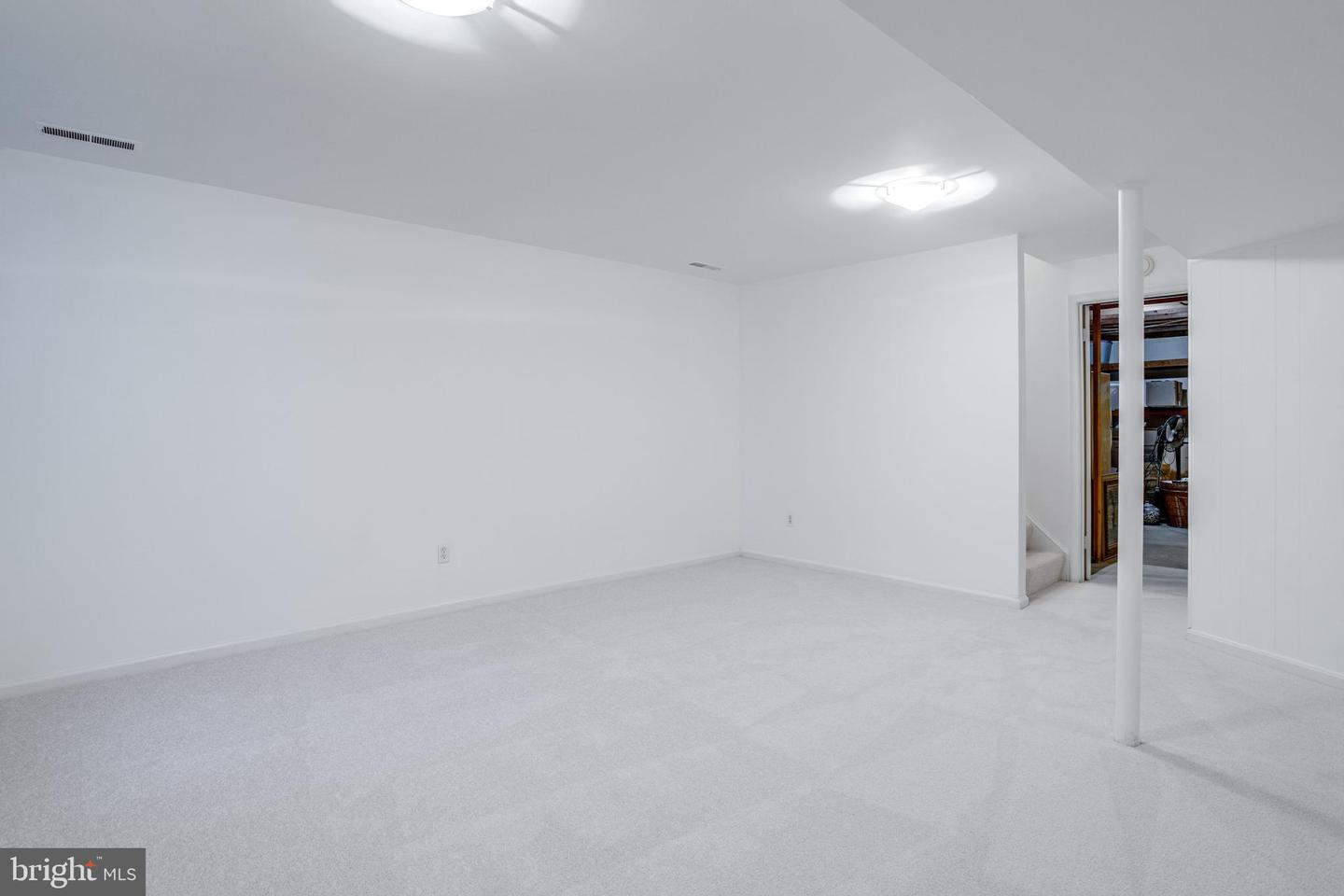 8623 PAPPAS WAY, ANNANDALE, Virginia 22003, 4 Bedrooms Bedrooms, ,2 BathroomsBathrooms,Residential,For sale,8623 PAPPAS WAY,VAFX2269806 MLS # VAFX2269806