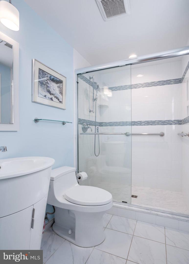 8623 PAPPAS WAY, ANNANDALE, Virginia 22003, 4 Bedrooms Bedrooms, ,2 BathroomsBathrooms,Residential,For sale,8623 PAPPAS WAY,VAFX2269806 MLS # VAFX2269806