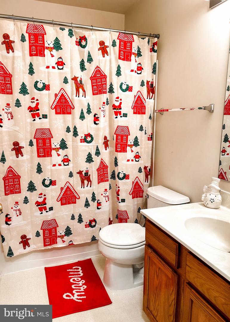 9353 COUGAR CT, MANASSAS PARK, Virginia 20111, 5 Bedrooms Bedrooms, ,3 BathroomsBathrooms,Residential,For sale,9353 COUGAR CT,VAMP2003486 MLS # VAMP2003486