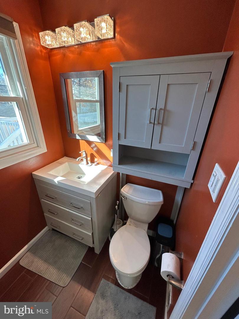 8014 STEADMAN ST, ALEXANDRIA, Virginia 22309, 7 Bedrooms Bedrooms, 7 Rooms Rooms,3 BathroomsBathrooms,Residential,For sale,8014 STEADMAN ST,VAFX2279476 MLS # VAFX2279476