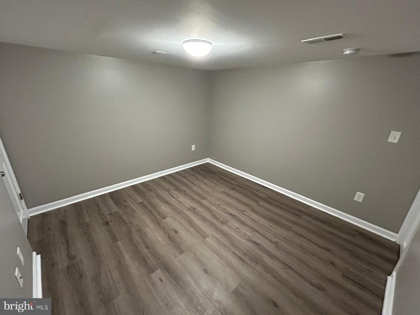 8014 STEADMAN ST, ALEXANDRIA, Virginia 22309, 7 Bedrooms Bedrooms, 7 Rooms Rooms,3 BathroomsBathrooms,Residential,For sale,8014 STEADMAN ST,VAFX2279476 MLS # VAFX2279476