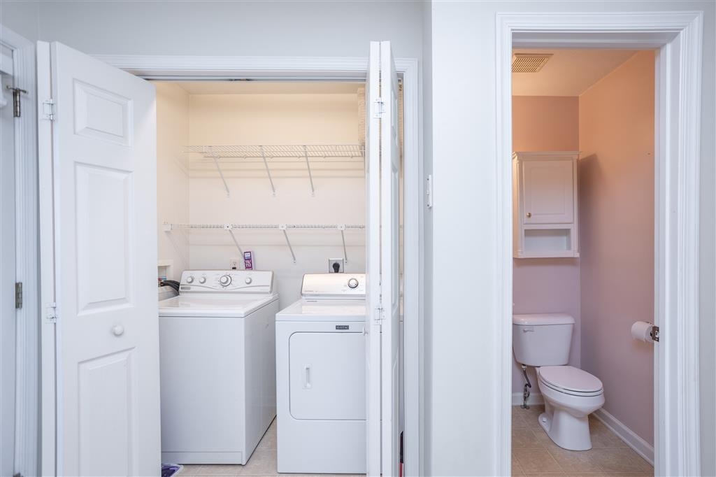 675 STONEWALL DR, HARRISONBURG, Virginia 22801, 2 Bedrooms Bedrooms, ,1 BathroomBathrooms,Residential,675 STONEWALL DR,672698 MLS # 672698 675 STONEWALL DR, HARRISONBURG, Virginia 22801, 2 Bedrooms Bedrooms, ,1 BathroomBathrooms,Residential,675 STONEWALL DR,672698 MLS # 672698