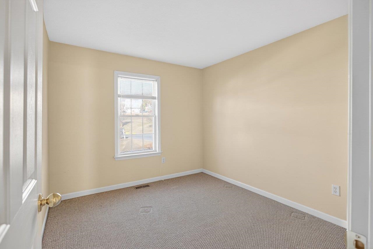 3313 IMPRESSION CT, ROCKINGHAM, Virginia 22801, 3 Bedrooms Bedrooms, ,2 BathroomsBathrooms,Residential,3313 IMPRESSION CT,672699 MLS # 672699 3313 IMPRESSION CT, ROCKINGHAM, Virginia 22801, 3 Bedrooms Bedrooms, ,2 BathroomsBathrooms,Residential,3313 IMPRESSION CT,672699 MLS # 672699