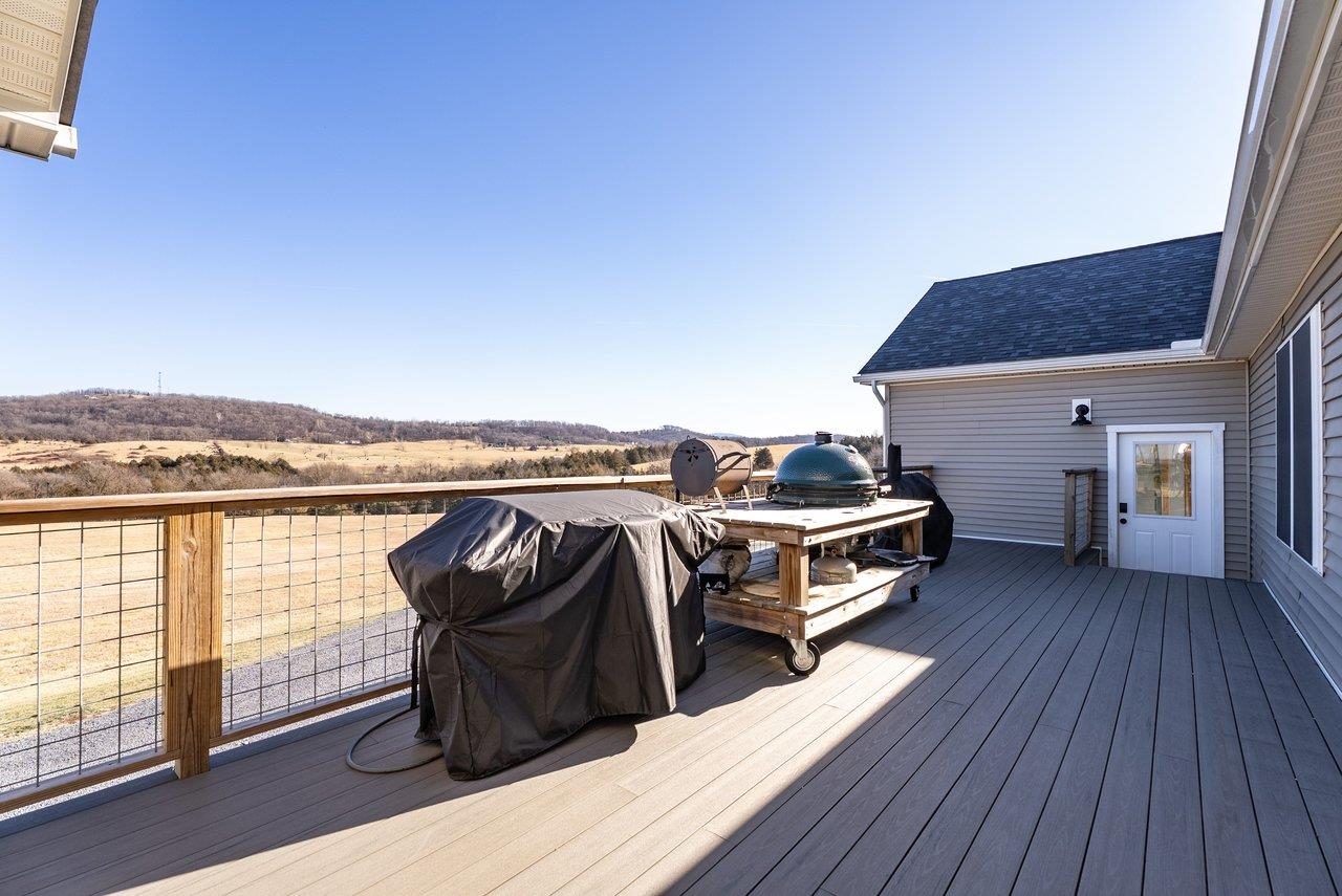 10716 HARPINE HWY, BROADWAY, Virginia 22815, 4 Bedrooms Bedrooms, ,3 BathroomsBathrooms,Residential,Spectacular View Estate on 13.632 Acres,10716 HARPINE HWY,672700 MLS # 672700