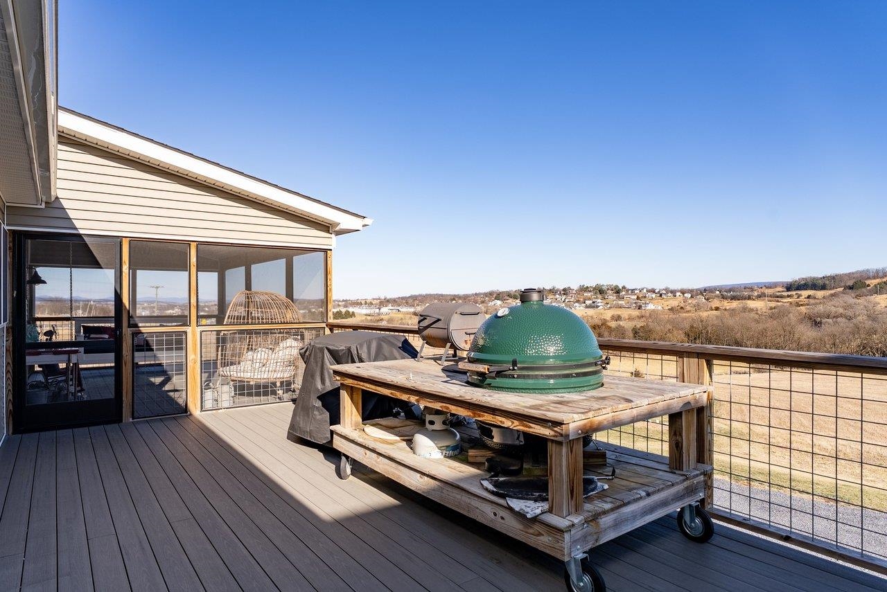 10716 HARPINE HWY, BROADWAY, Virginia 22815, 4 Bedrooms Bedrooms, ,3 BathroomsBathrooms,Residential,Spectacular View Estate on 13.632 Acres,10716 HARPINE HWY,672700 MLS # 672700