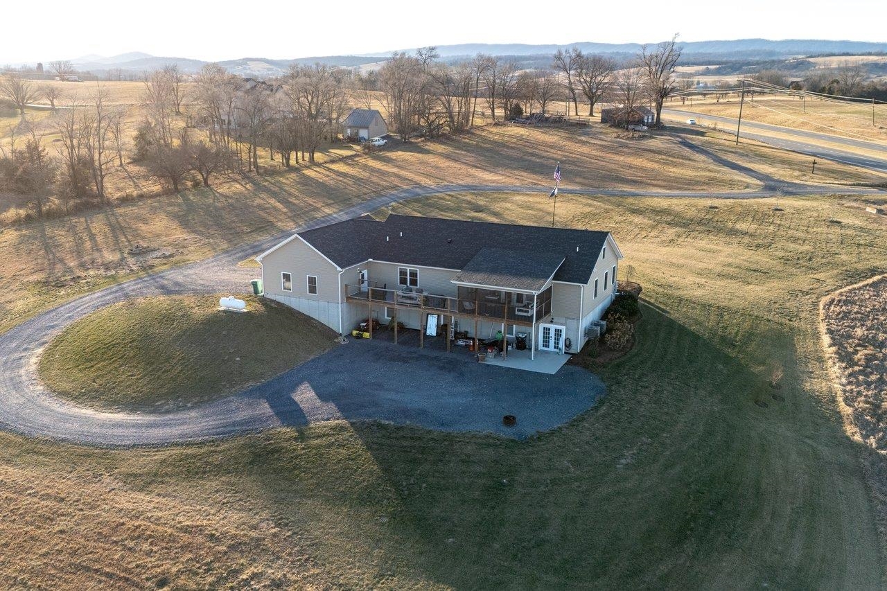 10716 HARPINE HWY, BROADWAY, Virginia 22815, 4 Bedrooms Bedrooms, ,3 BathroomsBathrooms,Residential,Spectacular View Estate on 13.632 Acres,10716 HARPINE HWY,672700 MLS # 672700