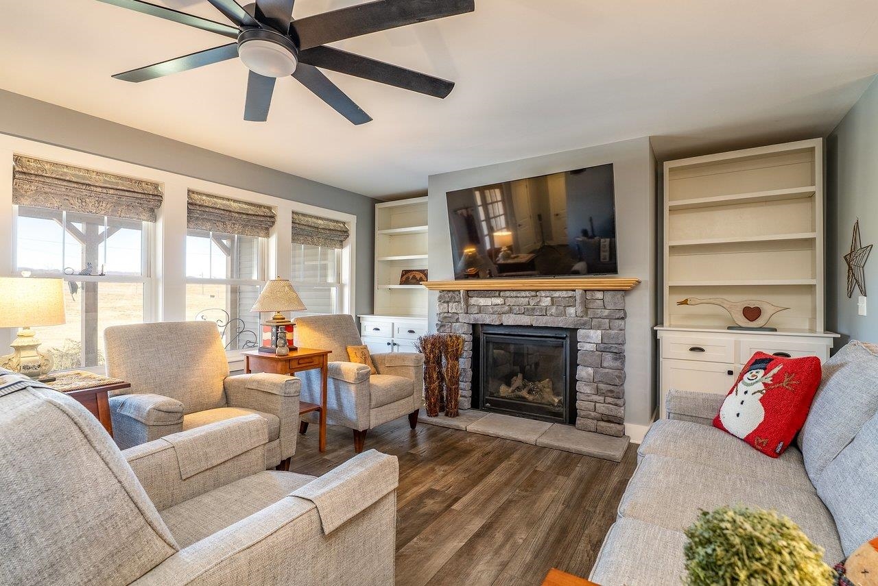 10716 HARPINE HWY, BROADWAY, Virginia 22815, 4 Bedrooms Bedrooms, ,3 BathroomsBathrooms,Residential,Spectacular View Estate on 13.632 Acres,10716 HARPINE HWY,672700 MLS # 672700