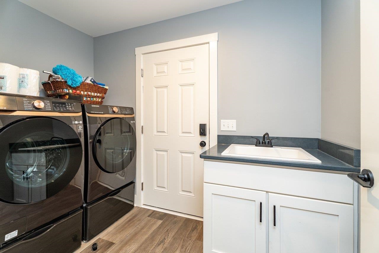 10716 HARPINE HWY, BROADWAY, Virginia 22815, 4 Bedrooms Bedrooms, ,3 BathroomsBathrooms,Residential,Spectacular View Estate on 13.632 Acres,10716 HARPINE HWY,672700 MLS # 672700