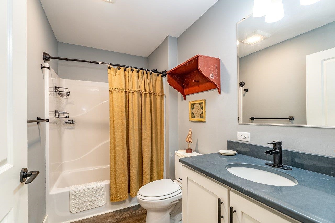 10716 HARPINE HWY, BROADWAY, Virginia 22815, 4 Bedrooms Bedrooms, ,3 BathroomsBathrooms,Residential,Spectacular View Estate on 13.632 Acres,10716 HARPINE HWY,672700 MLS # 672700