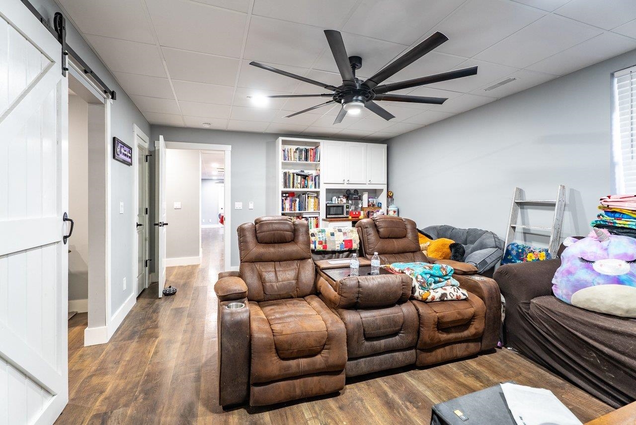 10716 HARPINE HWY, BROADWAY, Virginia 22815, 4 Bedrooms Bedrooms, ,3 BathroomsBathrooms,Residential,Spectacular View Estate on 13.632 Acres,10716 HARPINE HWY,672700 MLS # 672700