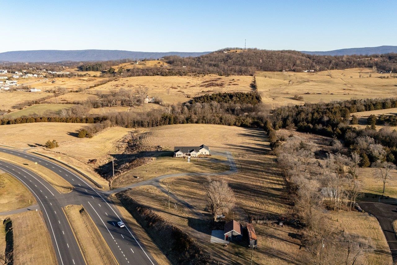 10716 HARPINE HWY, BROADWAY, Virginia 22815, 4 Bedrooms Bedrooms, ,3 BathroomsBathrooms,Residential,Spectacular View Estate on 13.632 Acres,10716 HARPINE HWY,672700 MLS # 672700