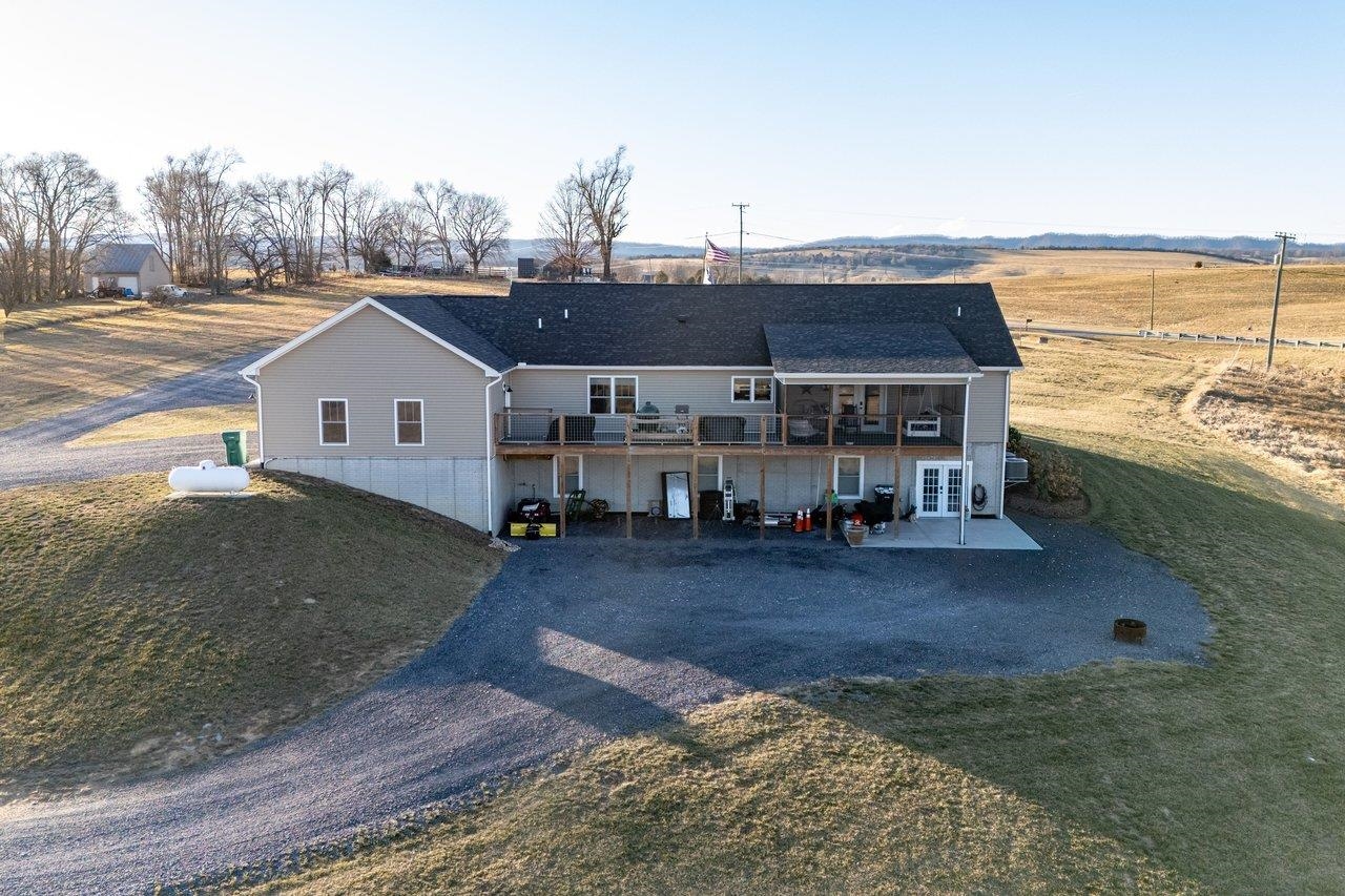 10716 HARPINE HWY, BROADWAY, Virginia 22815, 4 Bedrooms Bedrooms, ,3 BathroomsBathrooms,Residential,Spectacular View Estate on 13.632 Acres,10716 HARPINE HWY,672700 MLS # 672700