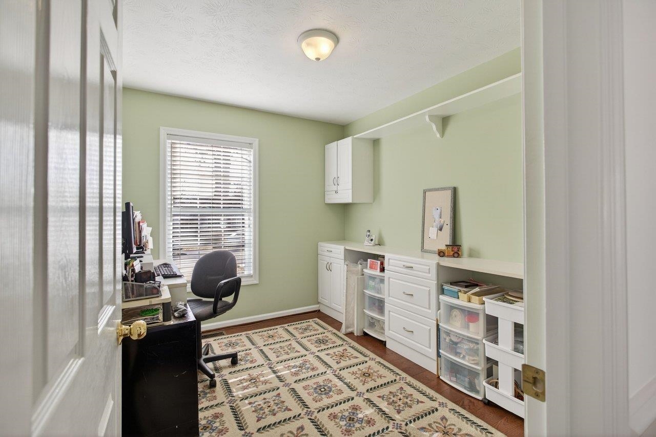 1716 EVERGREEN DR, HARRISONBURG, Virginia 22801, 3 Bedrooms Bedrooms, ,2 BathroomsBathrooms,Residential,1716 EVERGREEN DR,672704 MLS # 672704