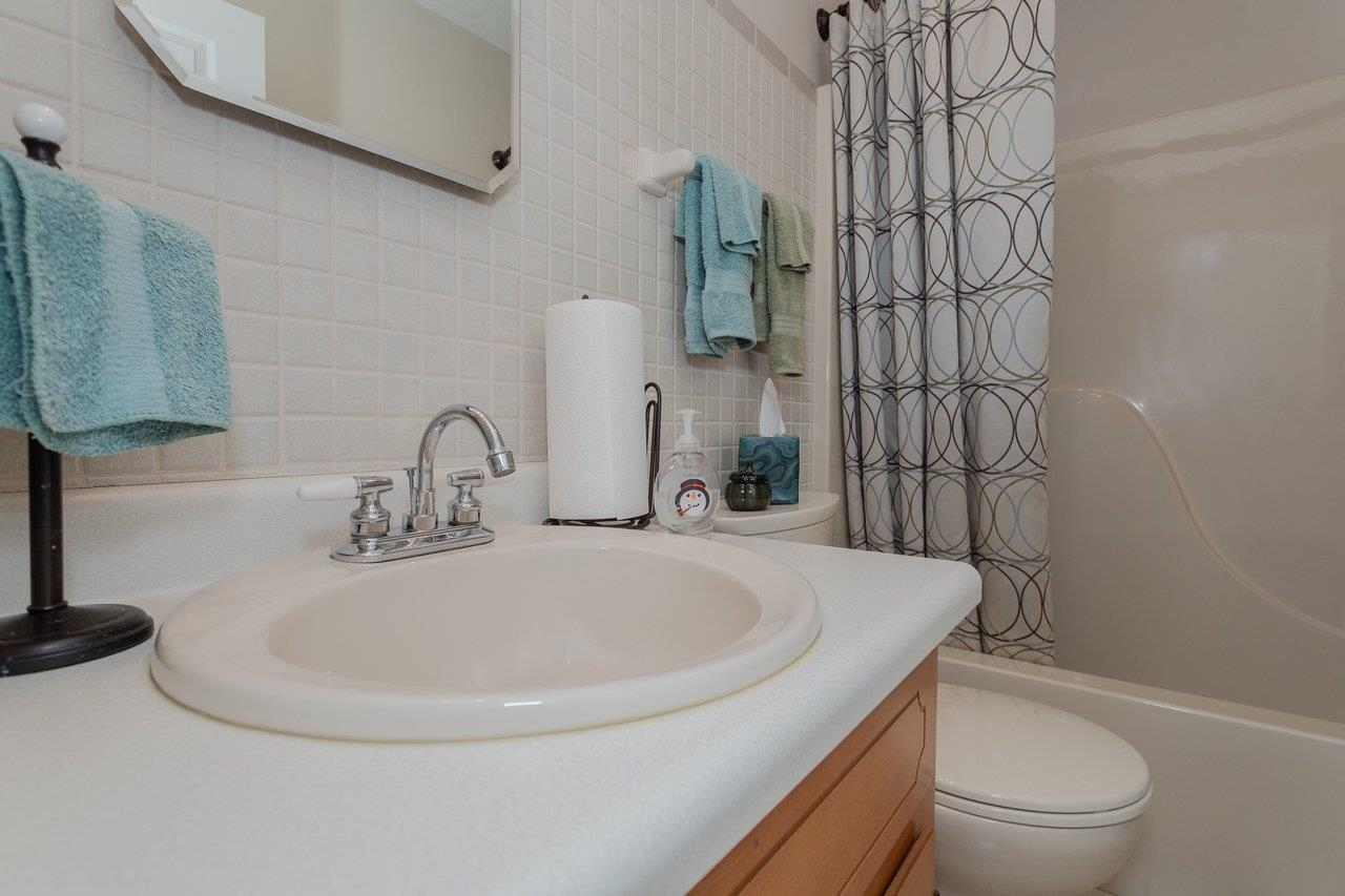 1716 EVERGREEN DR, HARRISONBURG, Virginia 22801, 3 Bedrooms Bedrooms, ,2 BathroomsBathrooms,Residential,1716 EVERGREEN DR,672704 MLS # 672704