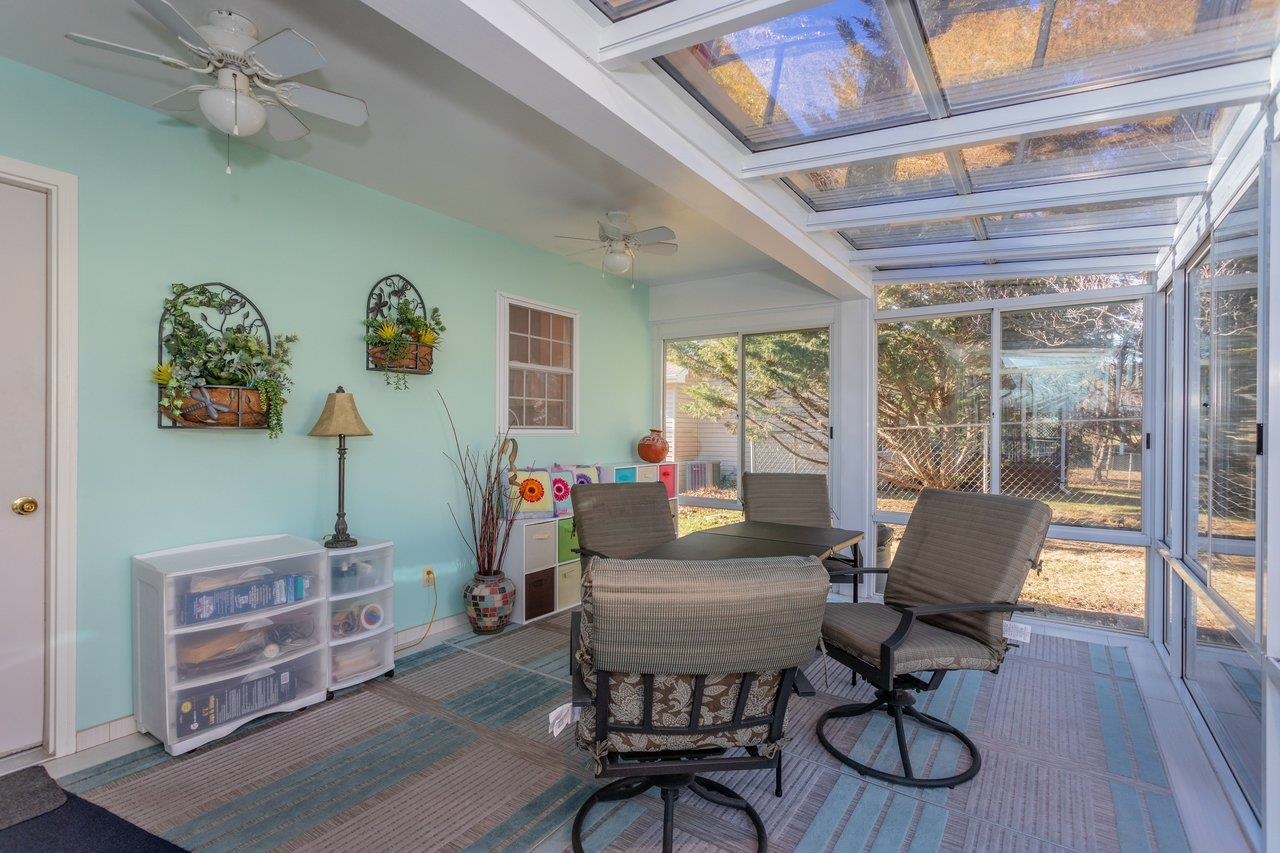 1716 EVERGREEN DR, HARRISONBURG, Virginia 22801, 3 Bedrooms Bedrooms, ,2 BathroomsBathrooms,Residential,1716 EVERGREEN DR,672704 MLS # 672704