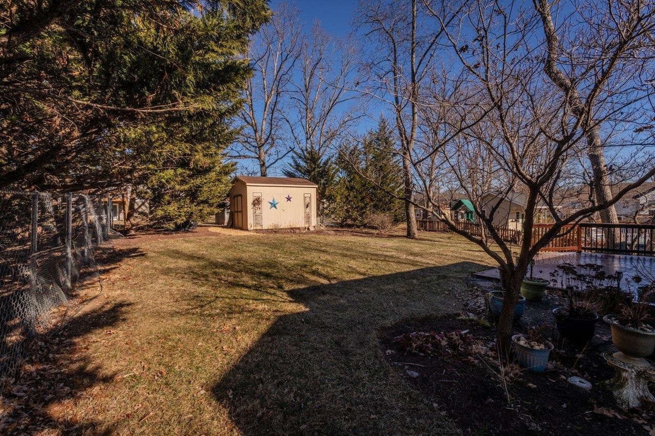 1716 EVERGREEN DR, HARRISONBURG, Virginia 22801, 3 Bedrooms Bedrooms, ,2 BathroomsBathrooms,Residential,1716 EVERGREEN DR,672704 MLS # 672704