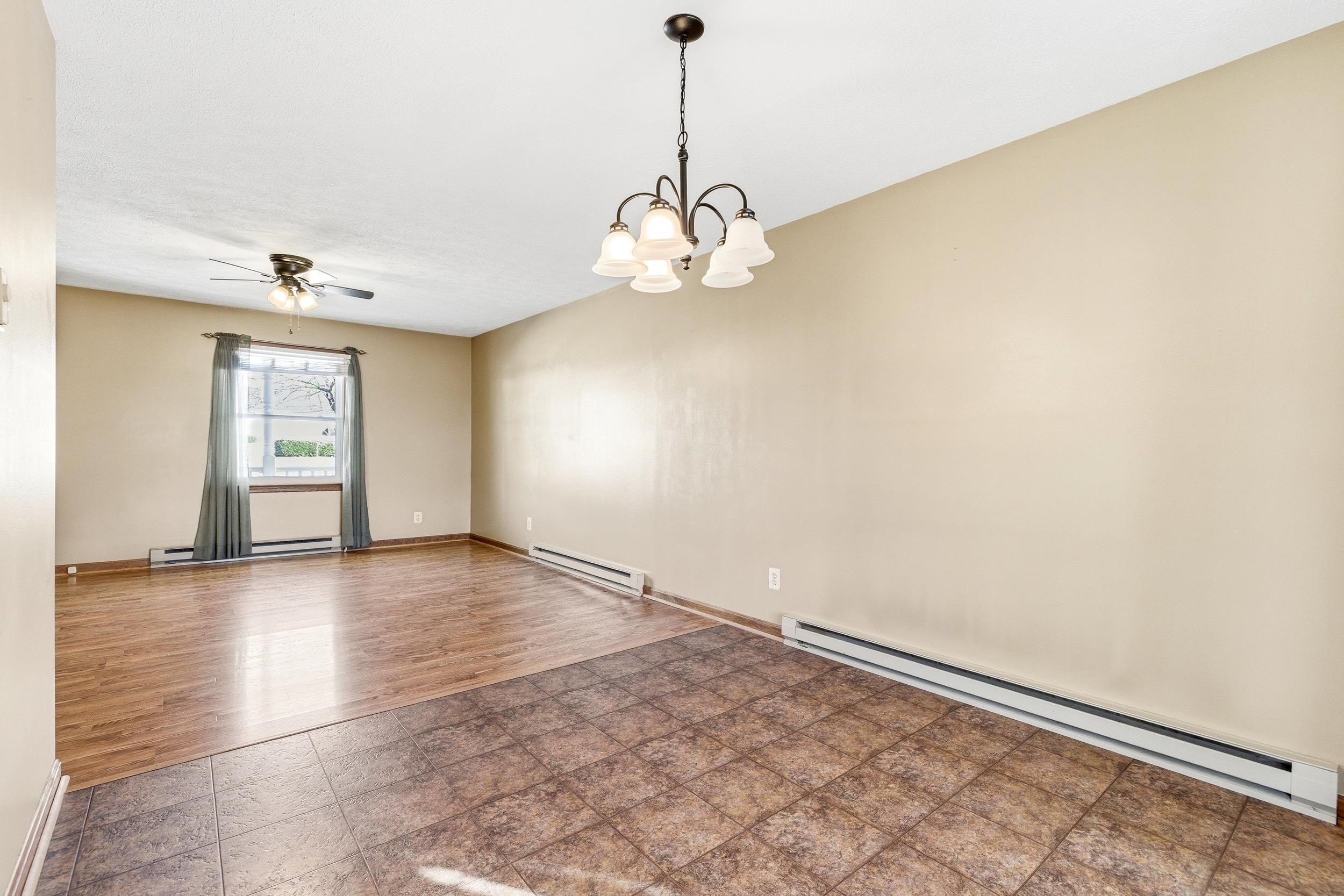 323 WESTLU DR, LURAY, Virginia 22835, 3 Bedrooms Bedrooms, ,2 BathroomsBathrooms,Residential,323 WESTLU DR,672706 MLS # 672706