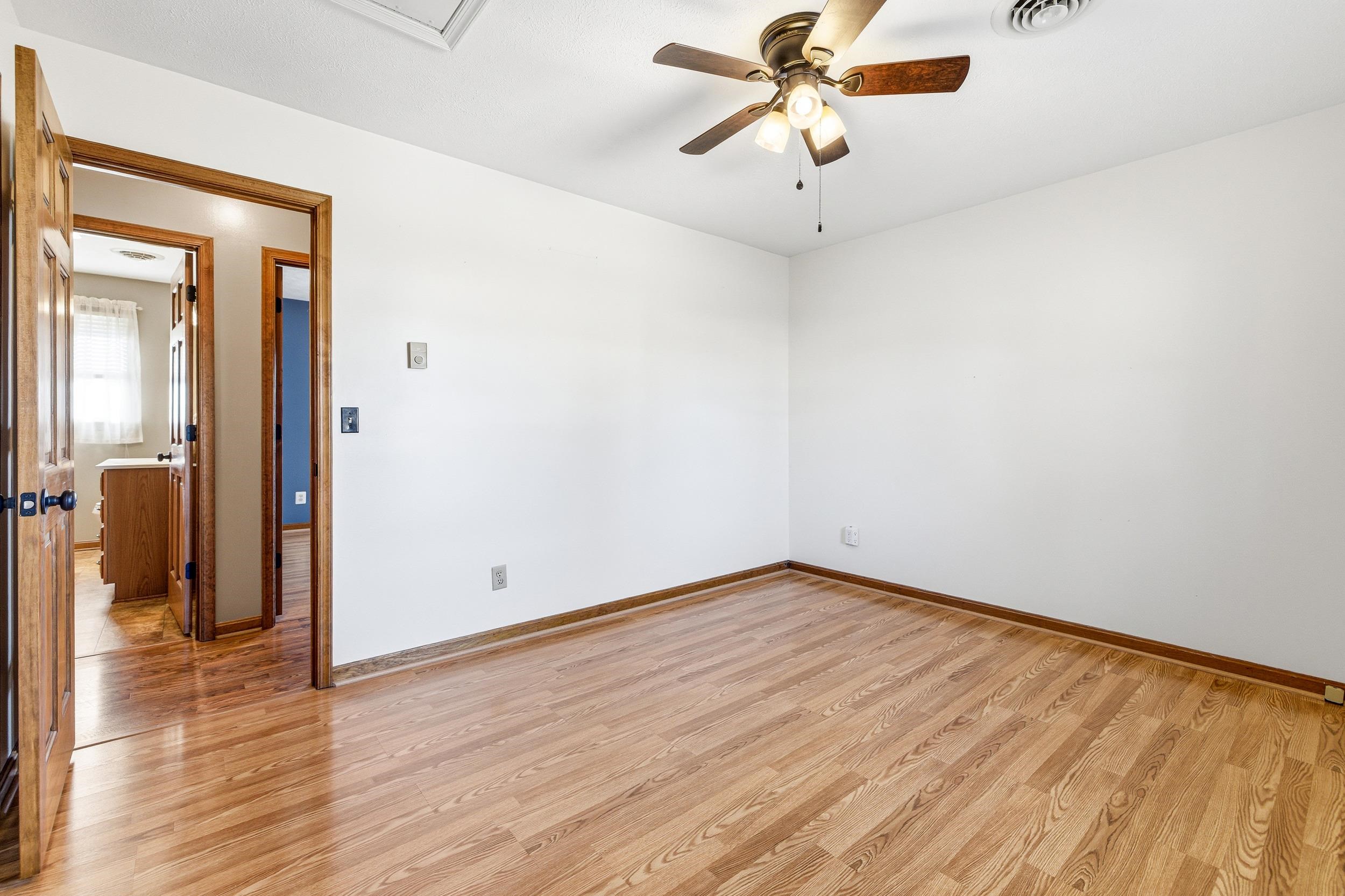 323 WESTLU DR, LURAY, Virginia 22835, 3 Bedrooms Bedrooms, ,2 BathroomsBathrooms,Residential,323 WESTLU DR,672706 MLS # 672706