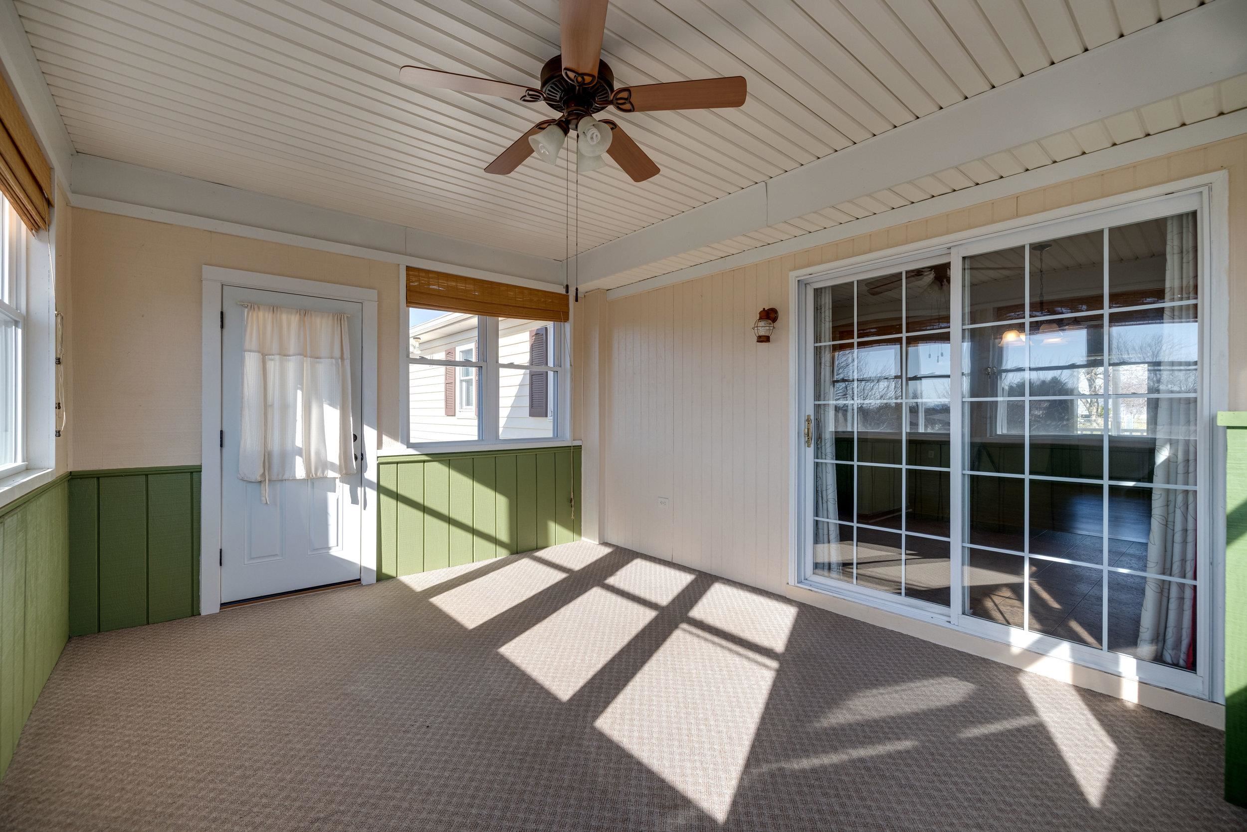 323 WESTLU DR, LURAY, Virginia 22835, 3 Bedrooms Bedrooms, ,2 BathroomsBathrooms,Residential,323 WESTLU DR,672706 MLS # 672706