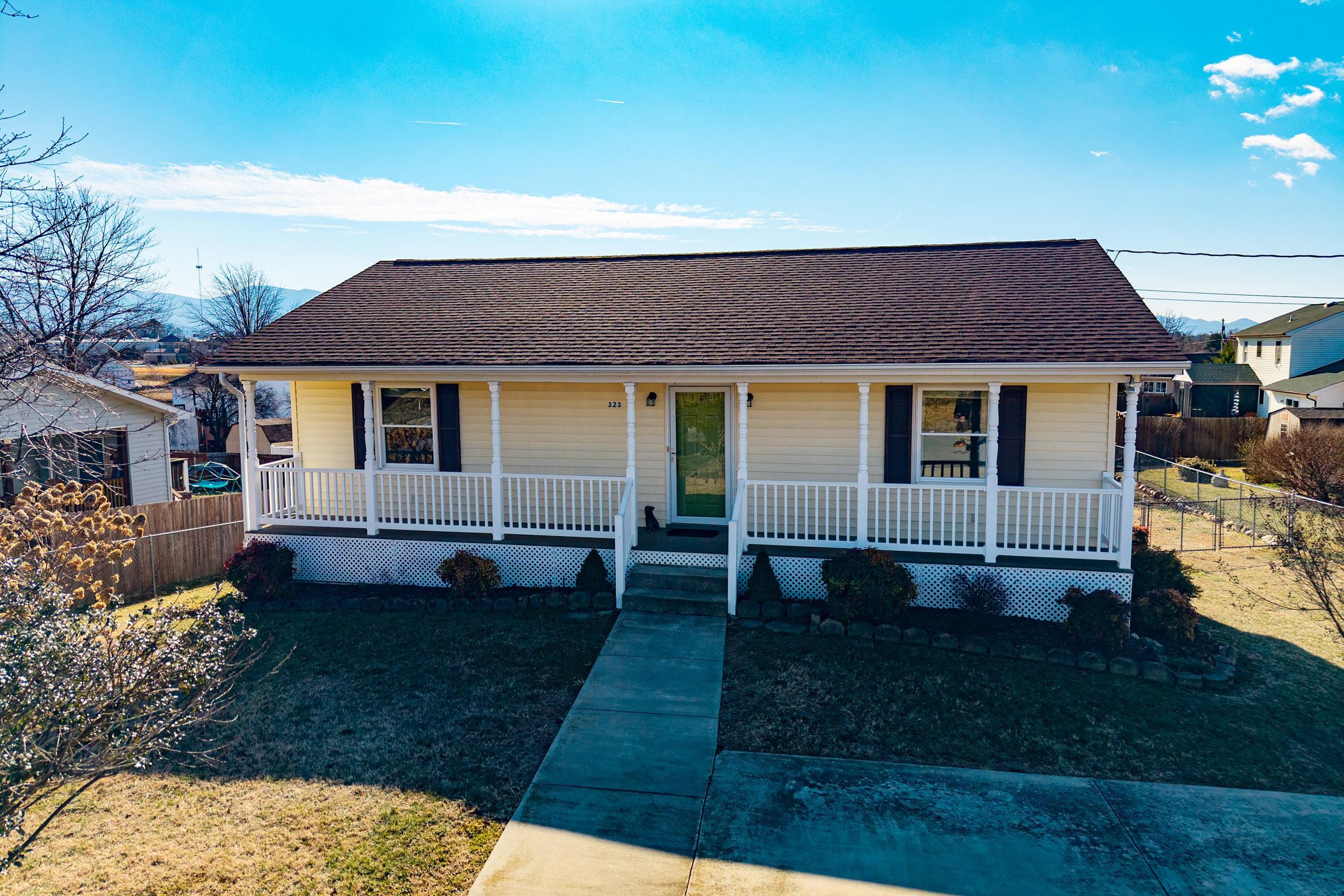 323 WESTLU DR, LURAY, Virginia 22835, 3 Bedrooms Bedrooms, ,2 BathroomsBathrooms,Residential,323 WESTLU DR,672706 MLS # 672706