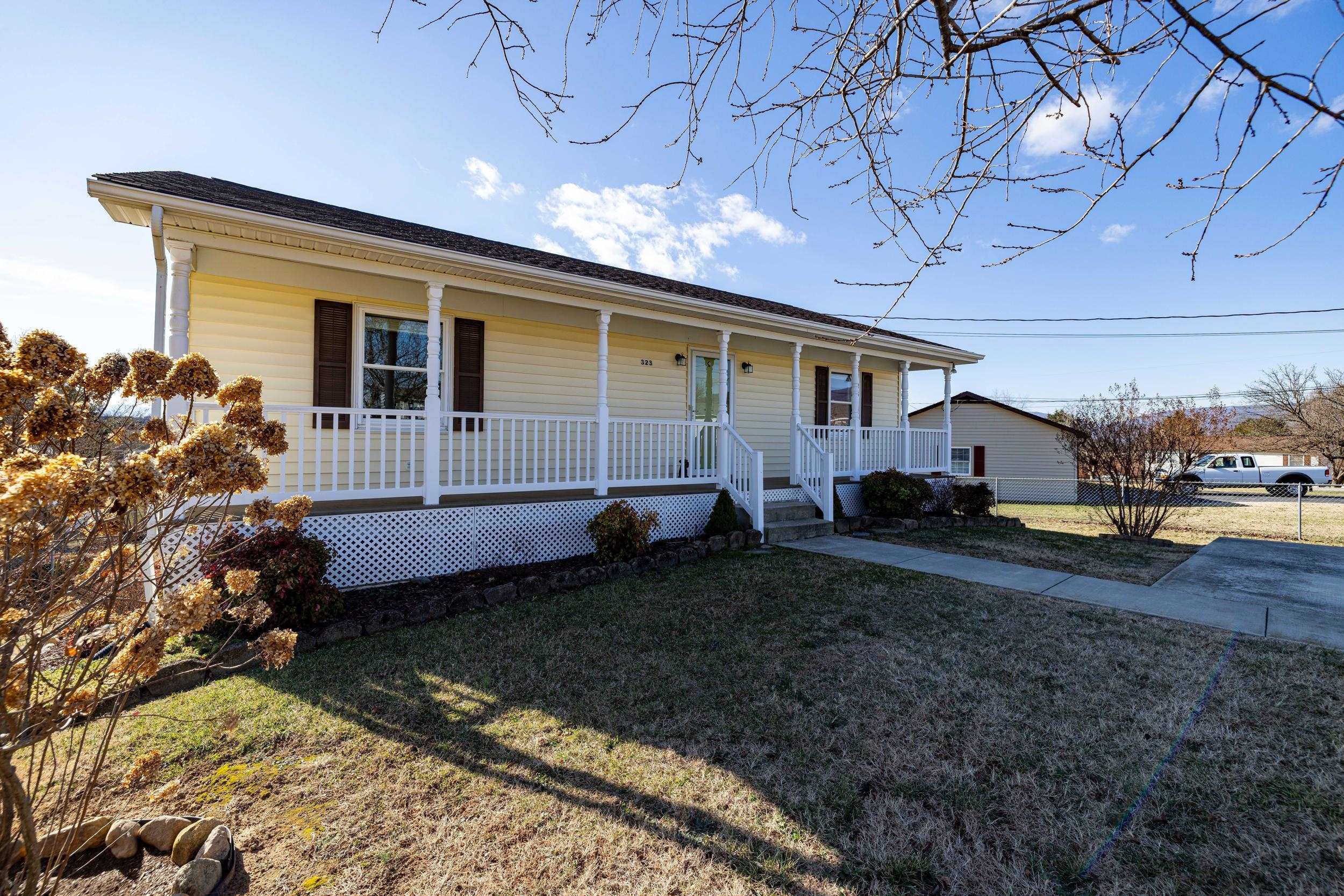 323 WESTLU DR, LURAY, Virginia 22835, 3 Bedrooms Bedrooms, ,2 BathroomsBathrooms,Residential,323 WESTLU DR,672706 MLS # 672706