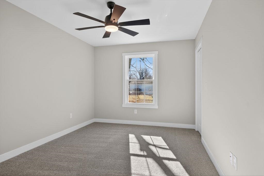 640 N BAYARD AVE, WAYNESBORO, Virginia 22980, 3 Bedrooms Bedrooms, ,2 BathroomsBathrooms,Residential,640 N BAYARD AVE,672701 MLS # 672701