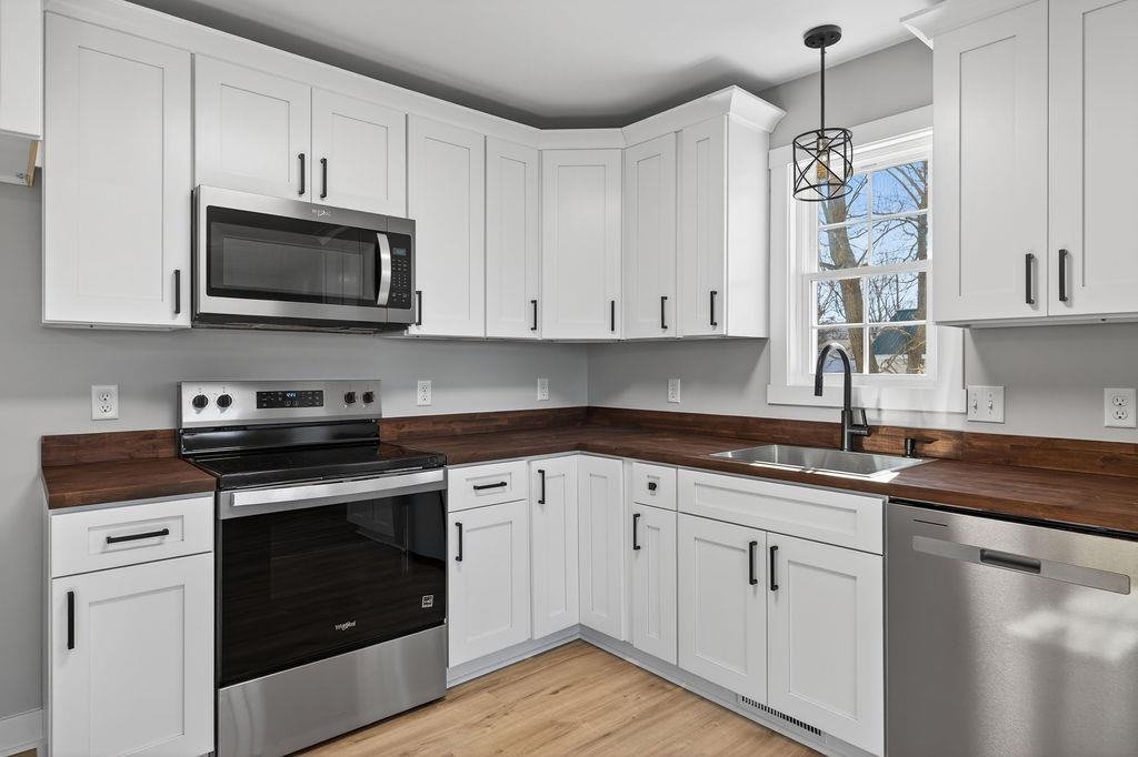 640 N BAYARD AVE, WAYNESBORO, Virginia 22980, 3 Bedrooms Bedrooms, ,2 BathroomsBathrooms,Residential,640 N BAYARD AVE,672701 MLS # 672701